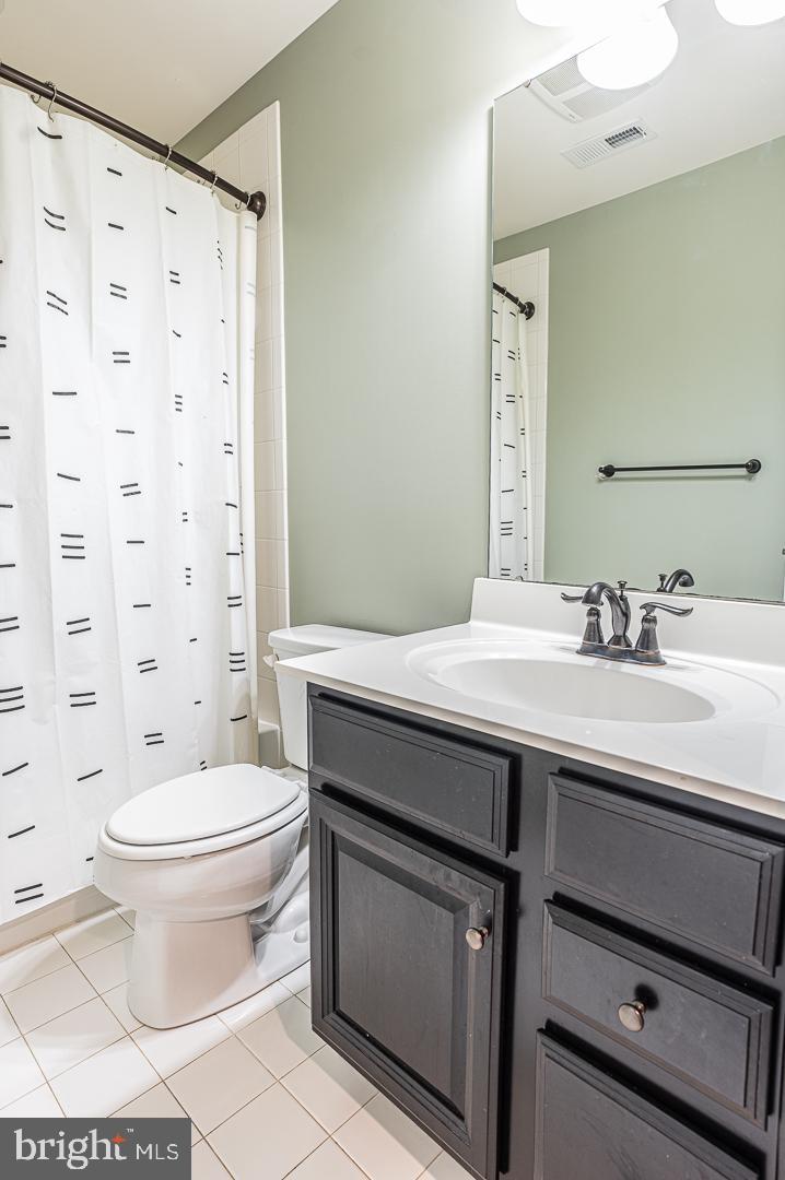 LINDEN GROVE - Residential Lease