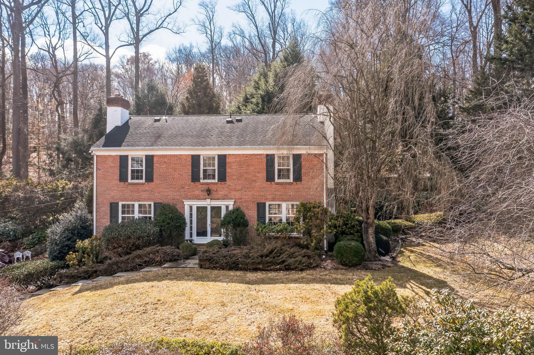 RADNOR HUNT - Residential