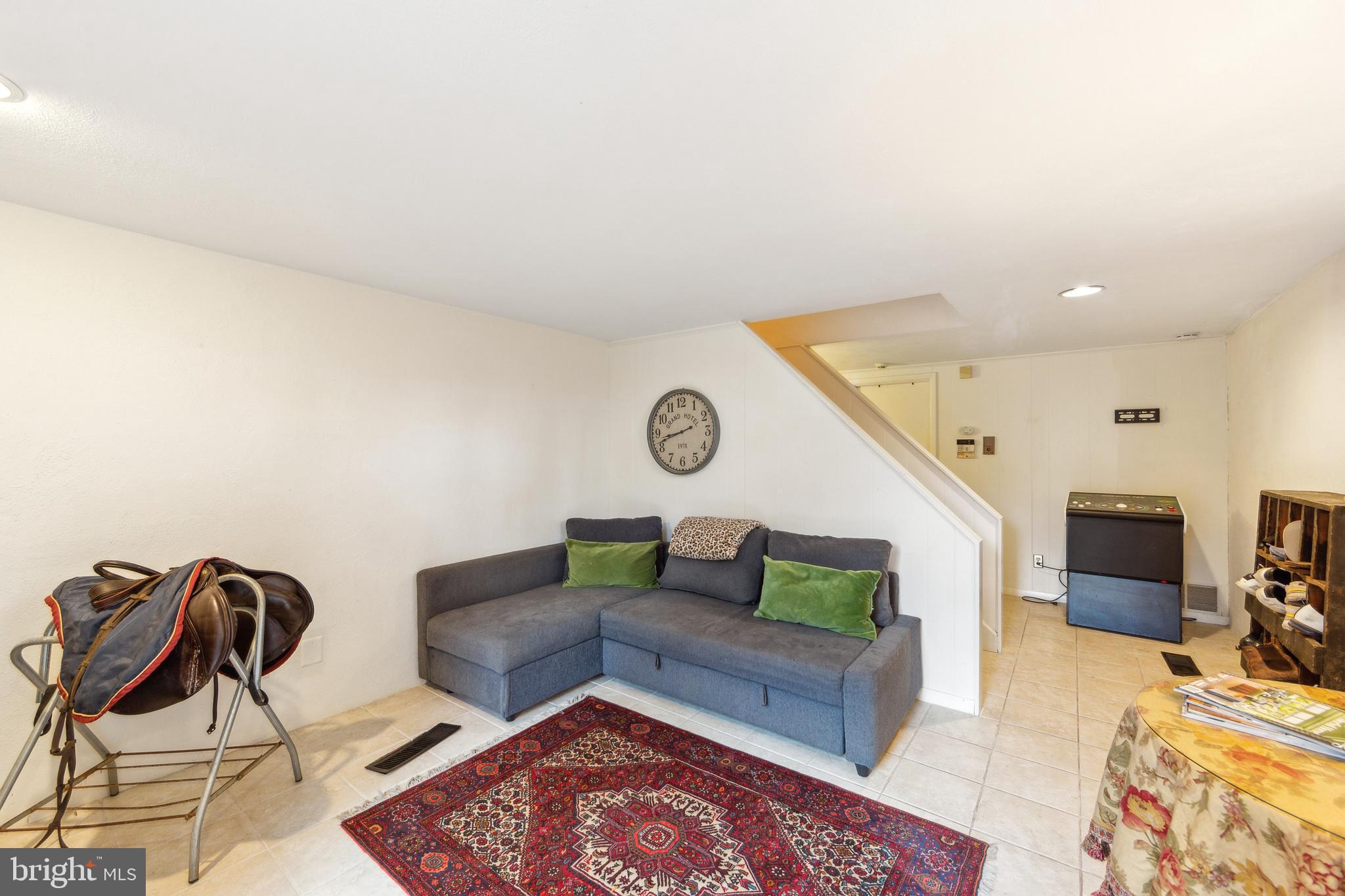 RADNOR HUNT - Residential