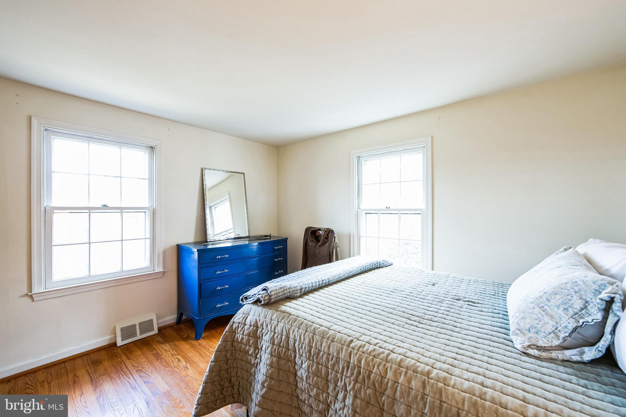 RADNOR HUNT - Residential