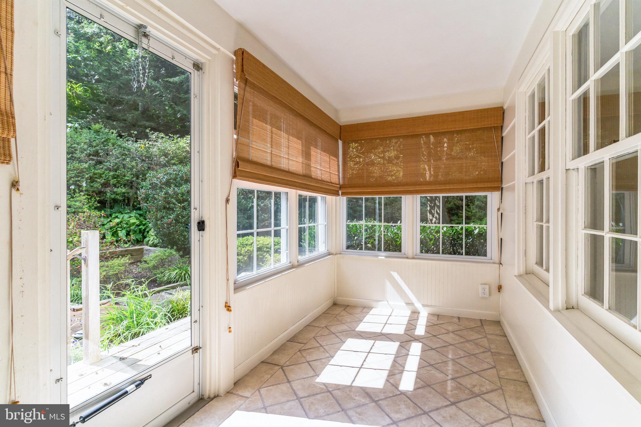 RADNOR HUNT - Residential