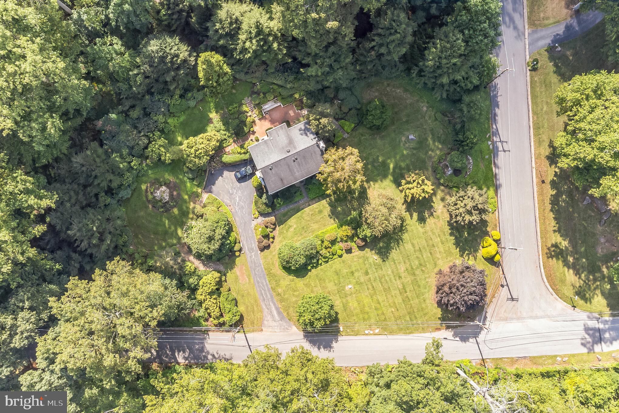 RADNOR HUNT - Residential