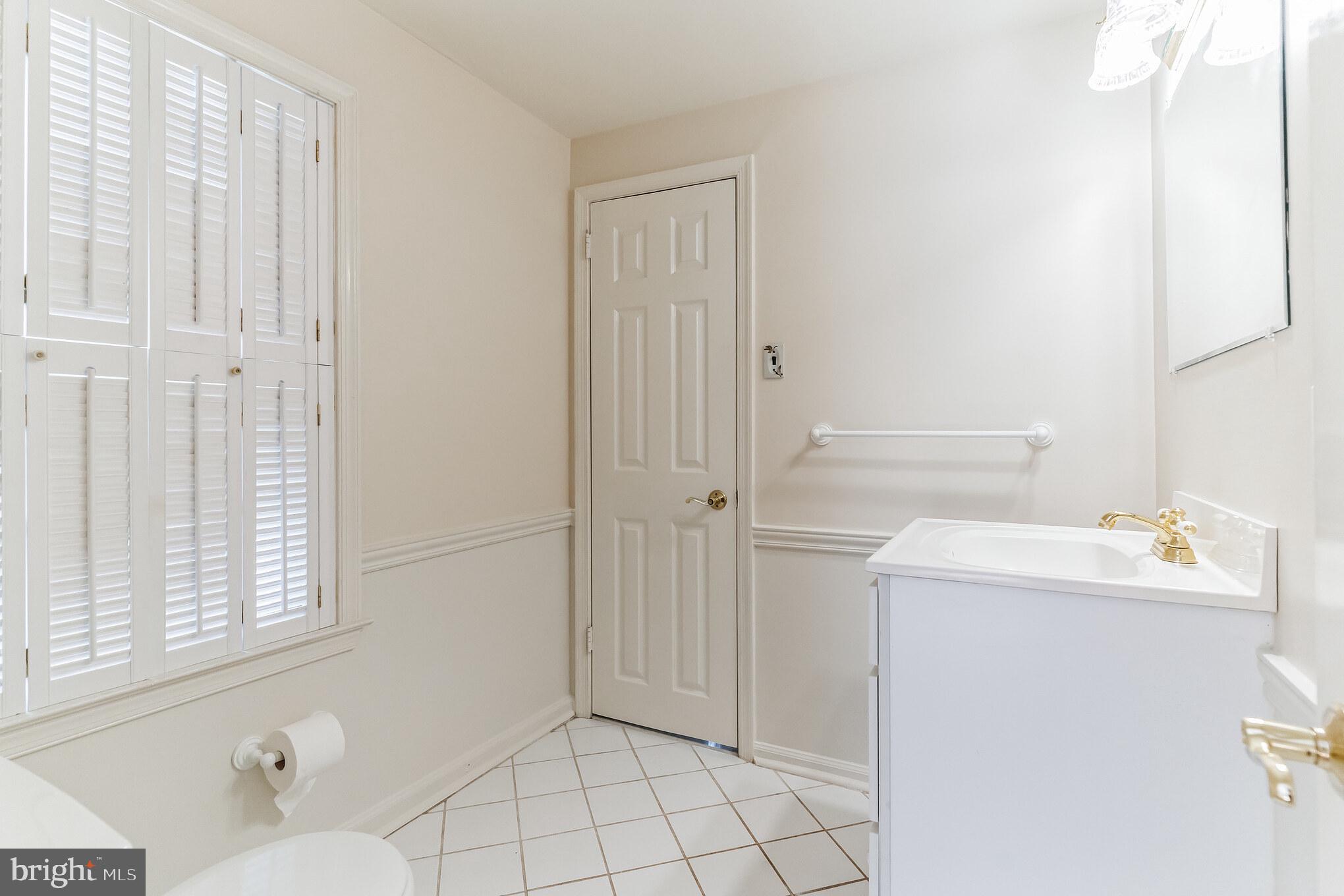 RADNOR HUNT - Residential