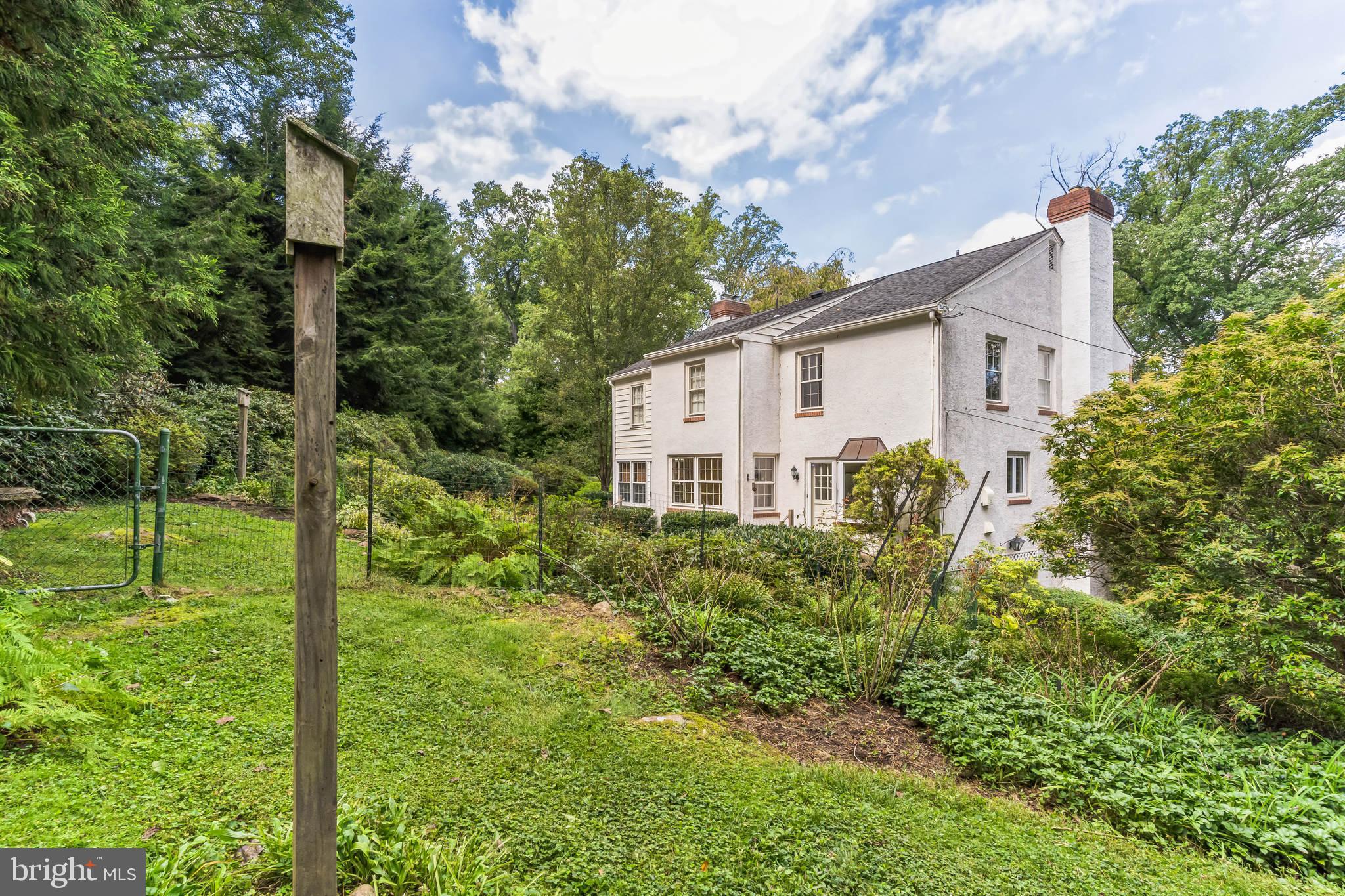 RADNOR HUNT - Residential