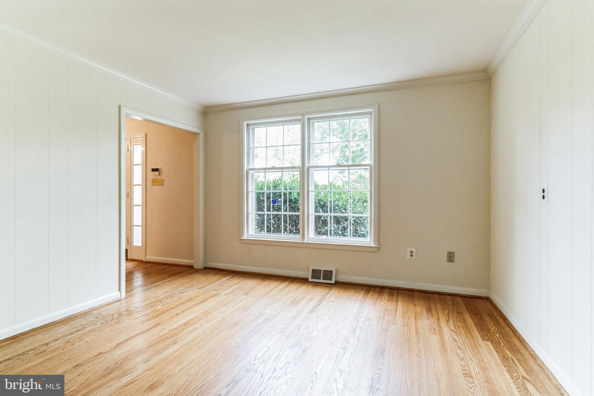 RADNOR HUNT - Residential