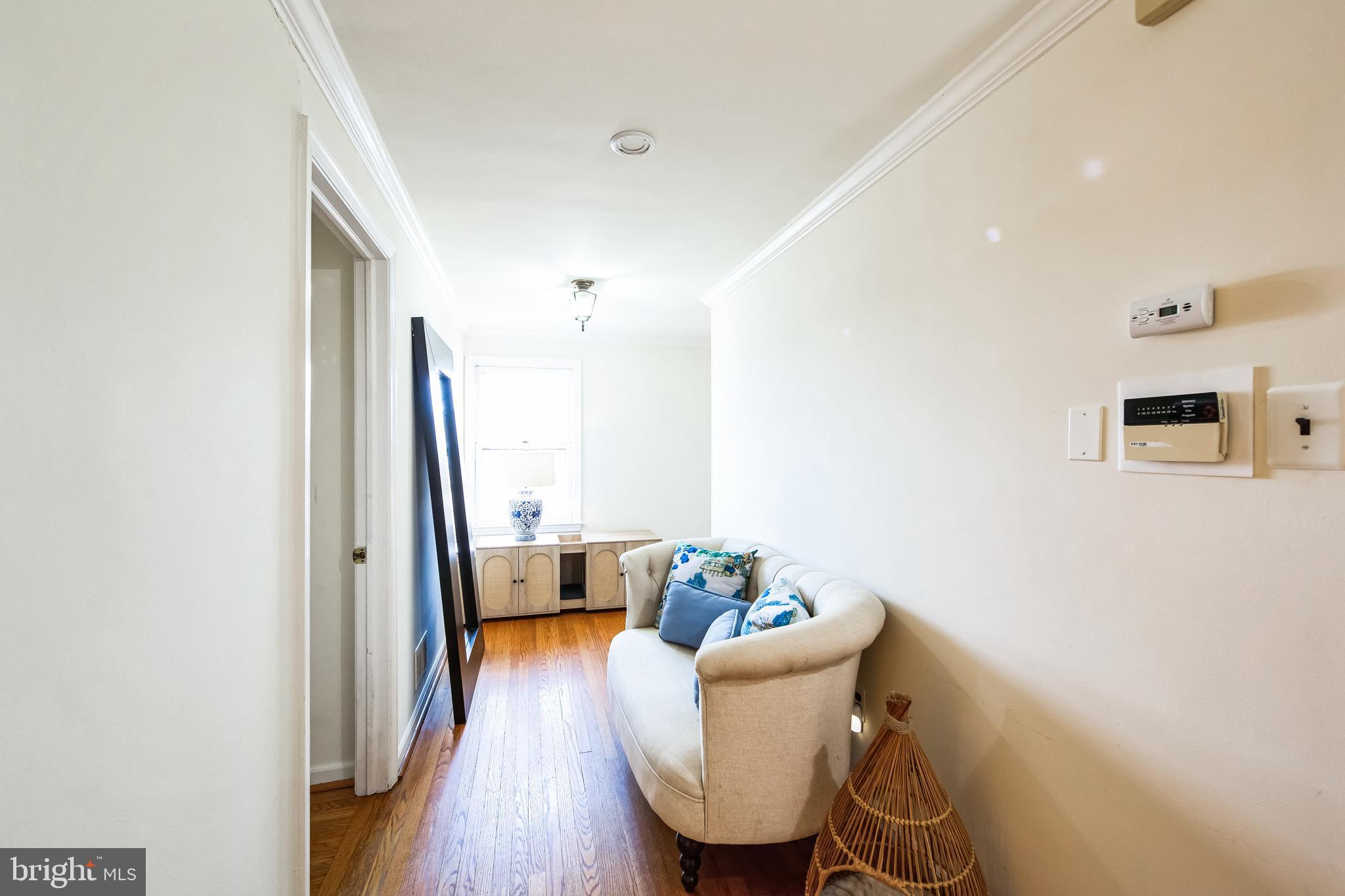 RADNOR HUNT - Residential