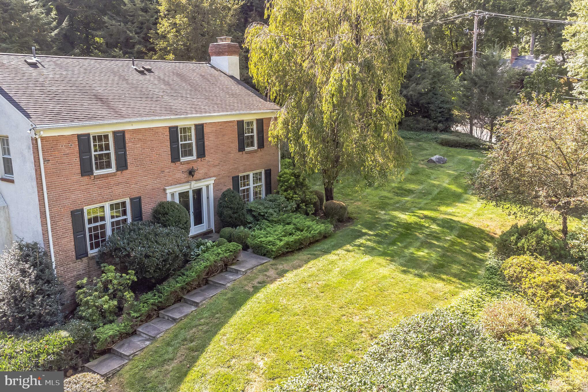 RADNOR HUNT - Residential