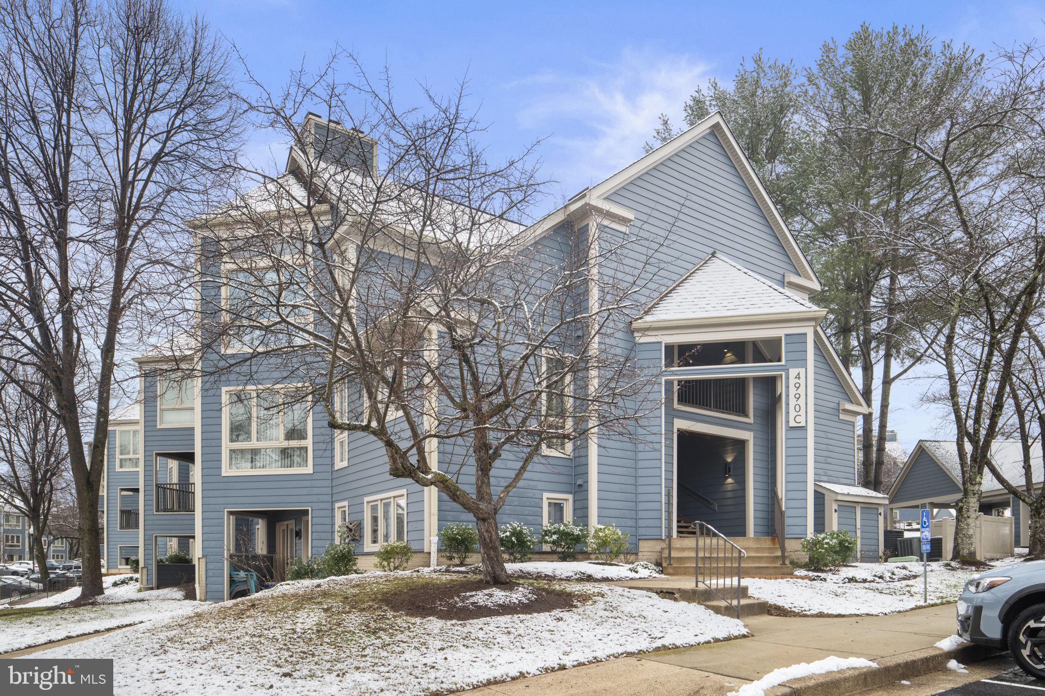 DORSEY HALL - Residential