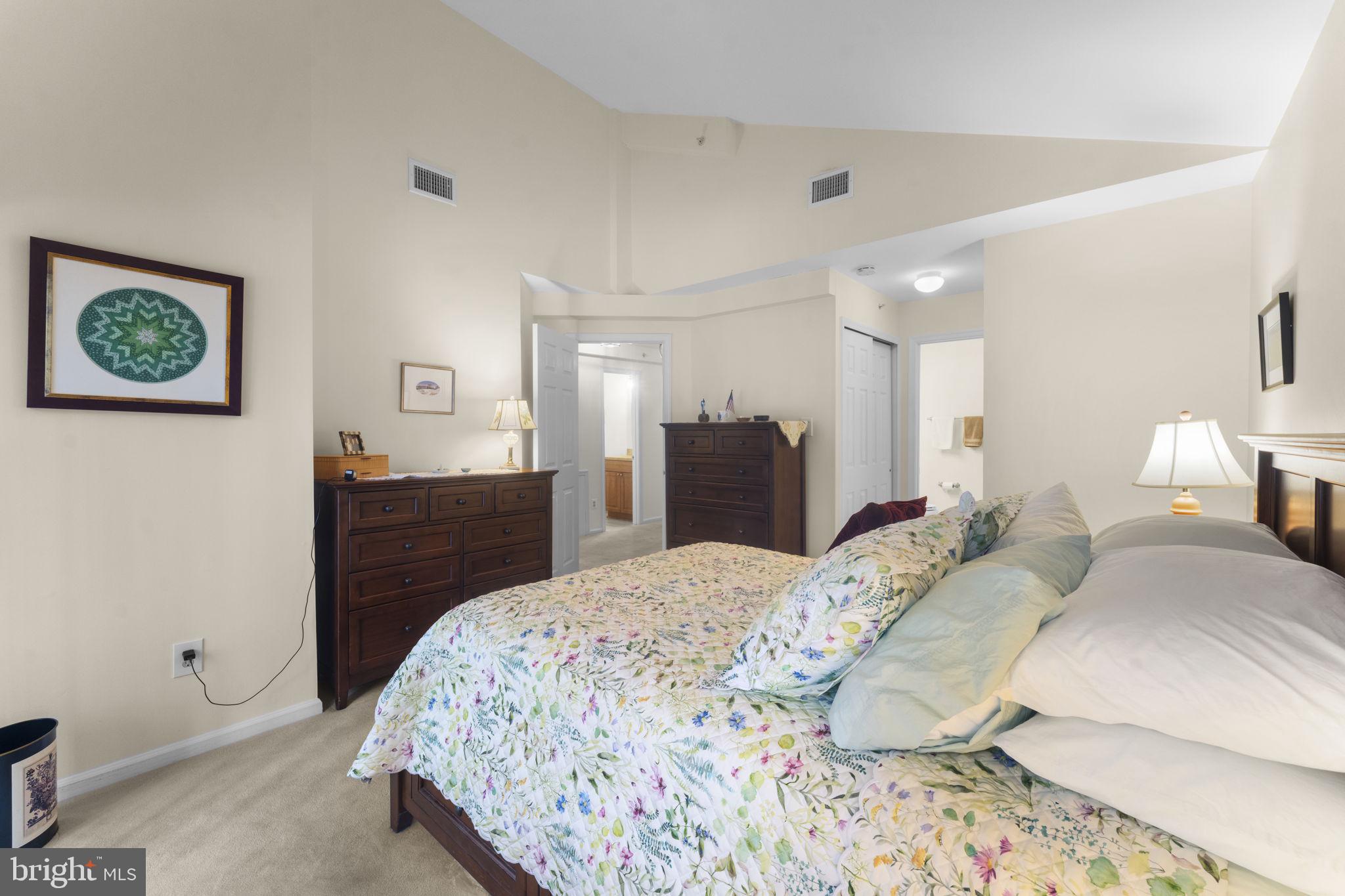 DORSEY HALL - Residential