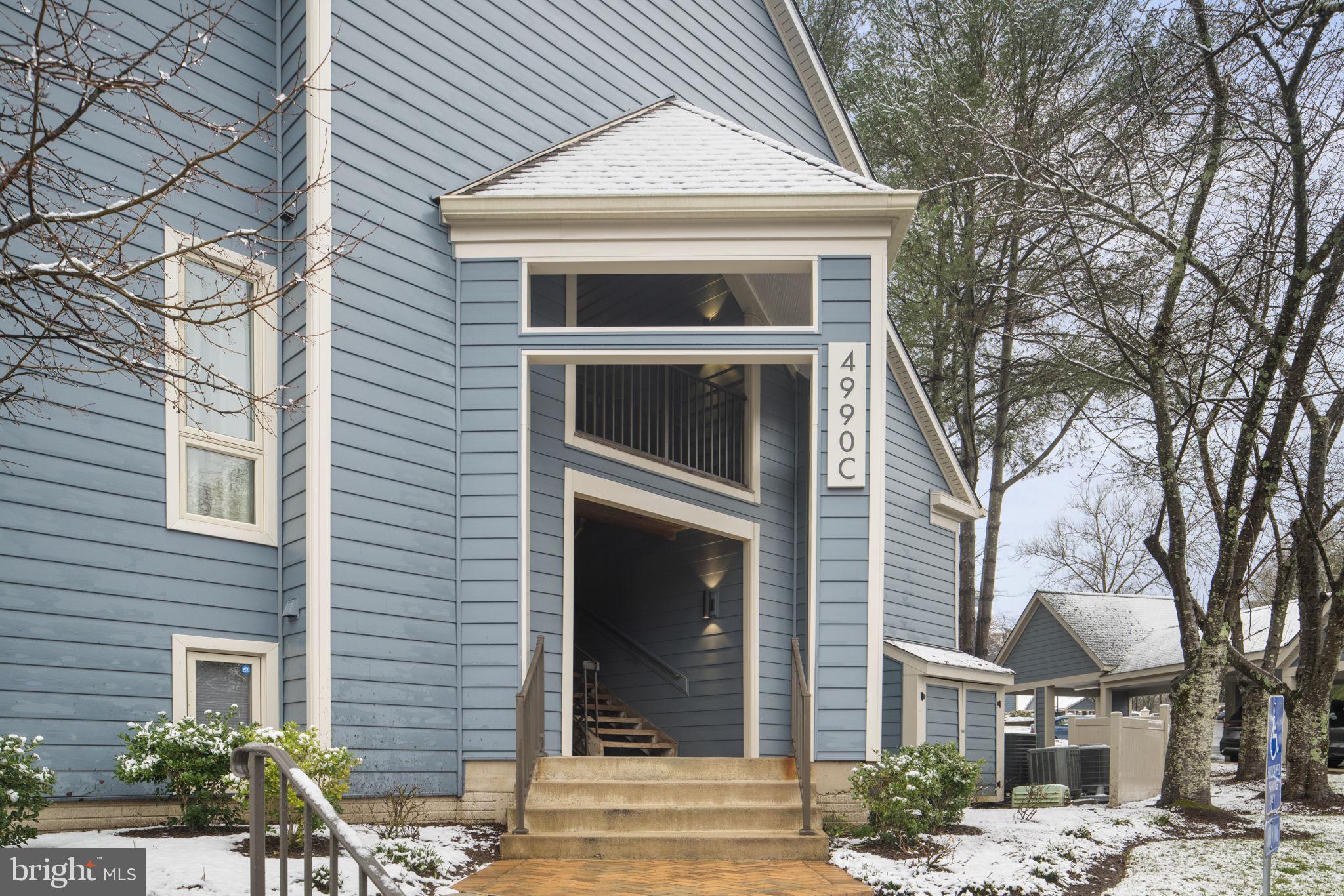 DORSEY HALL - Residential