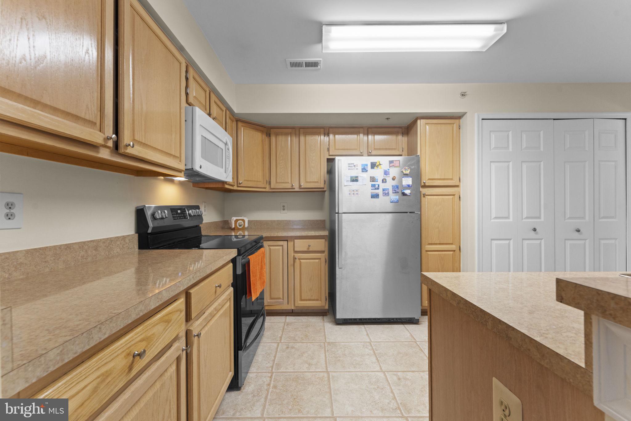 DORSEY HALL - Residential