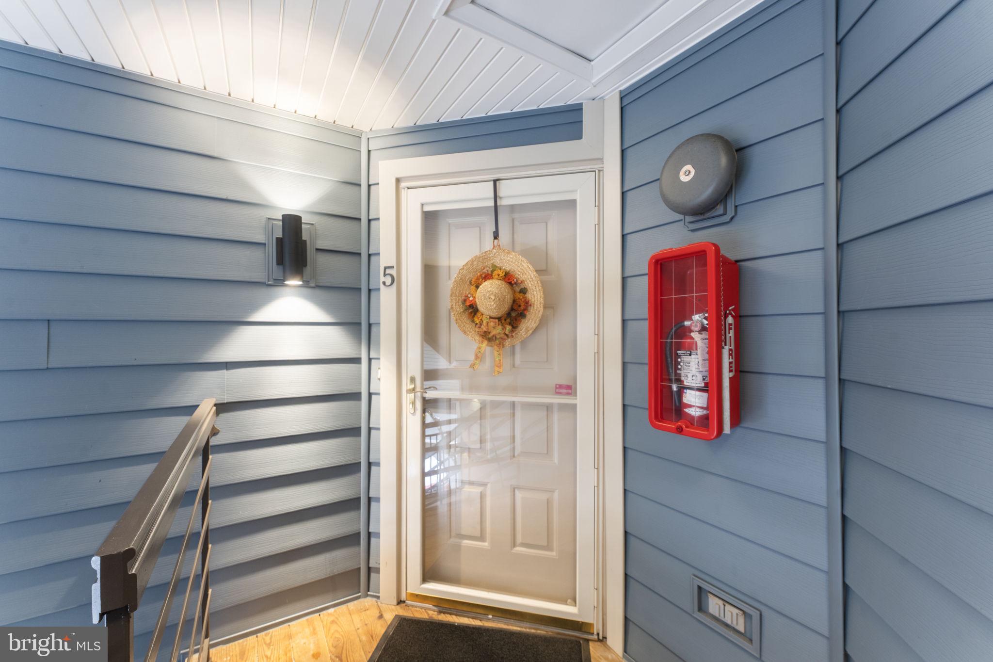 DORSEY HALL - Residential