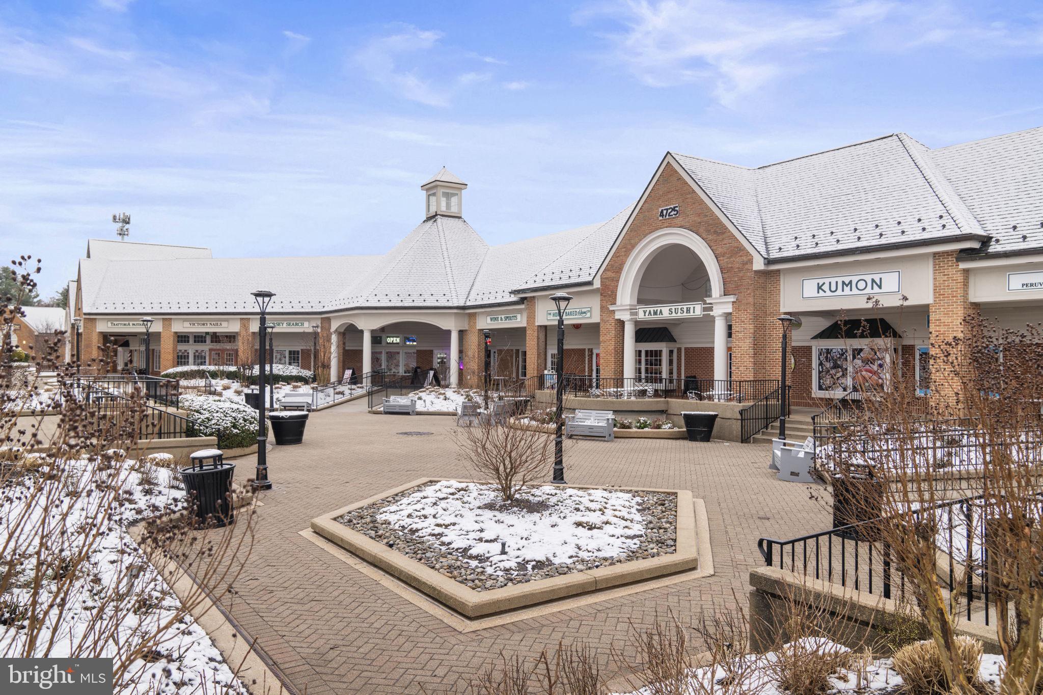 DORSEY HALL - Residential