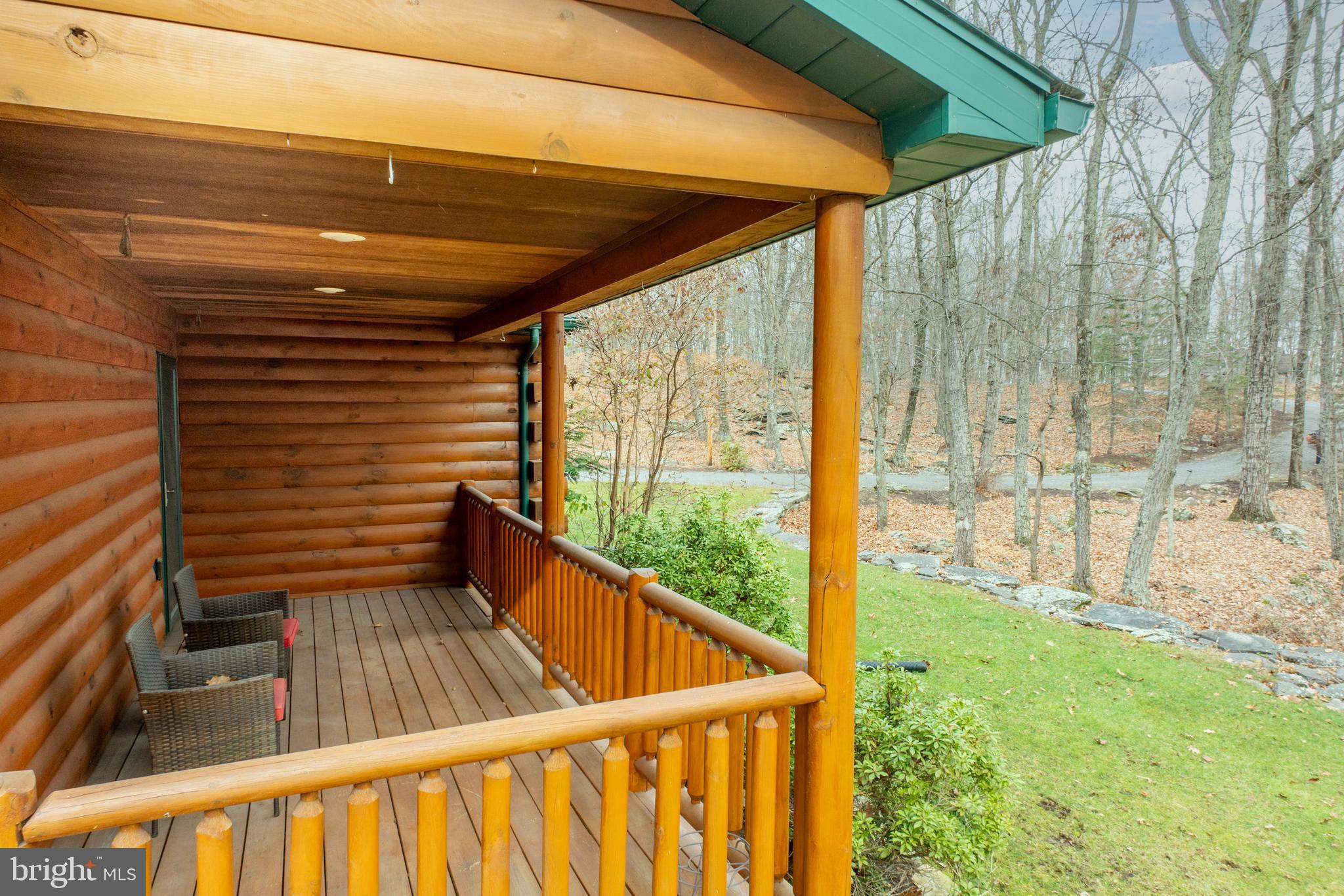 HIDDEN LAKE ESTATES - Residential