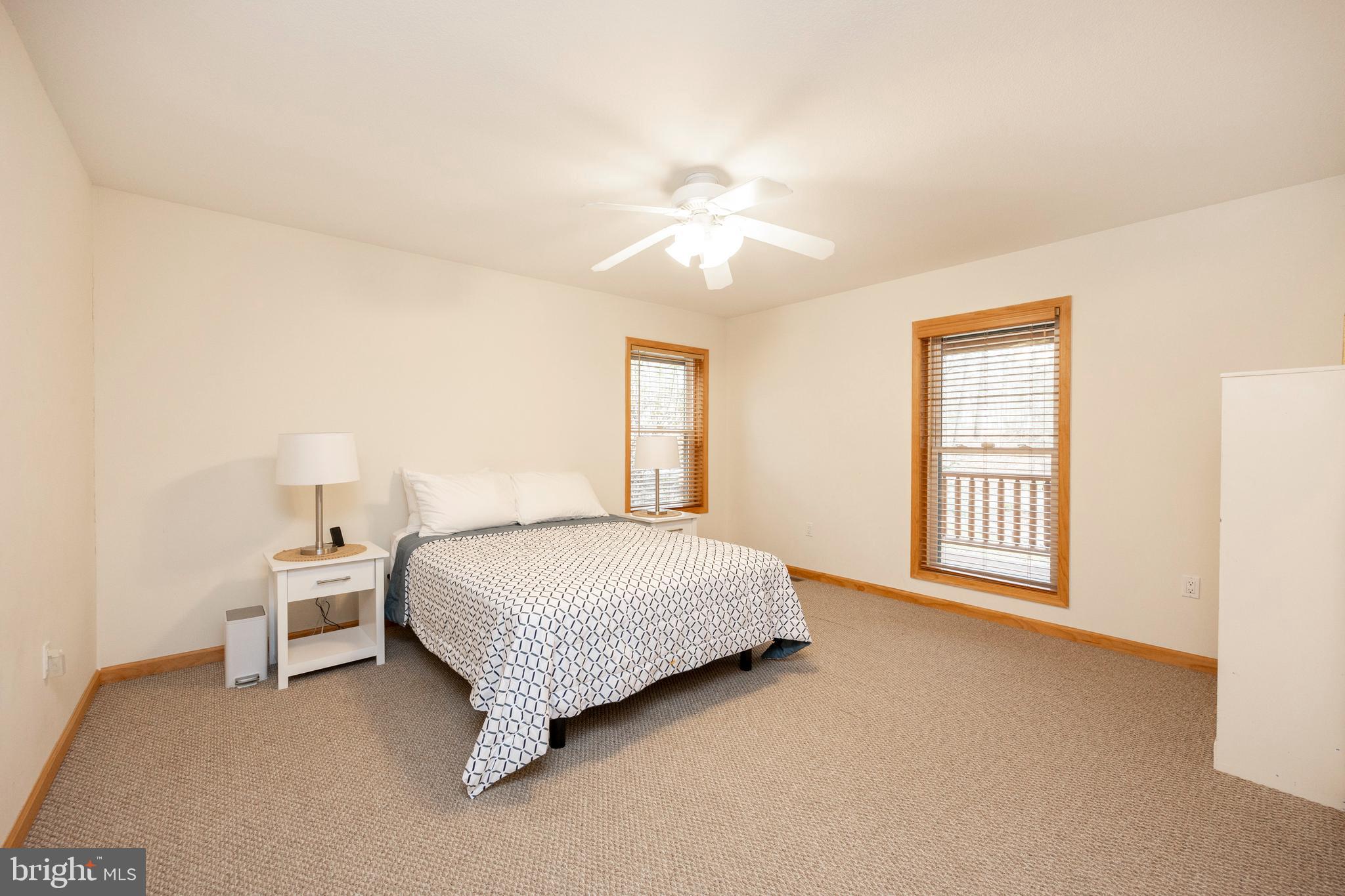 HIDDEN LAKE ESTATES - Residential