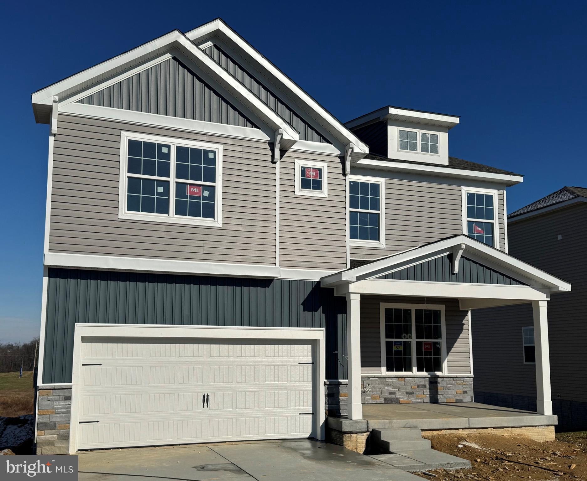 STRAWBERRY FIELDS - Residential