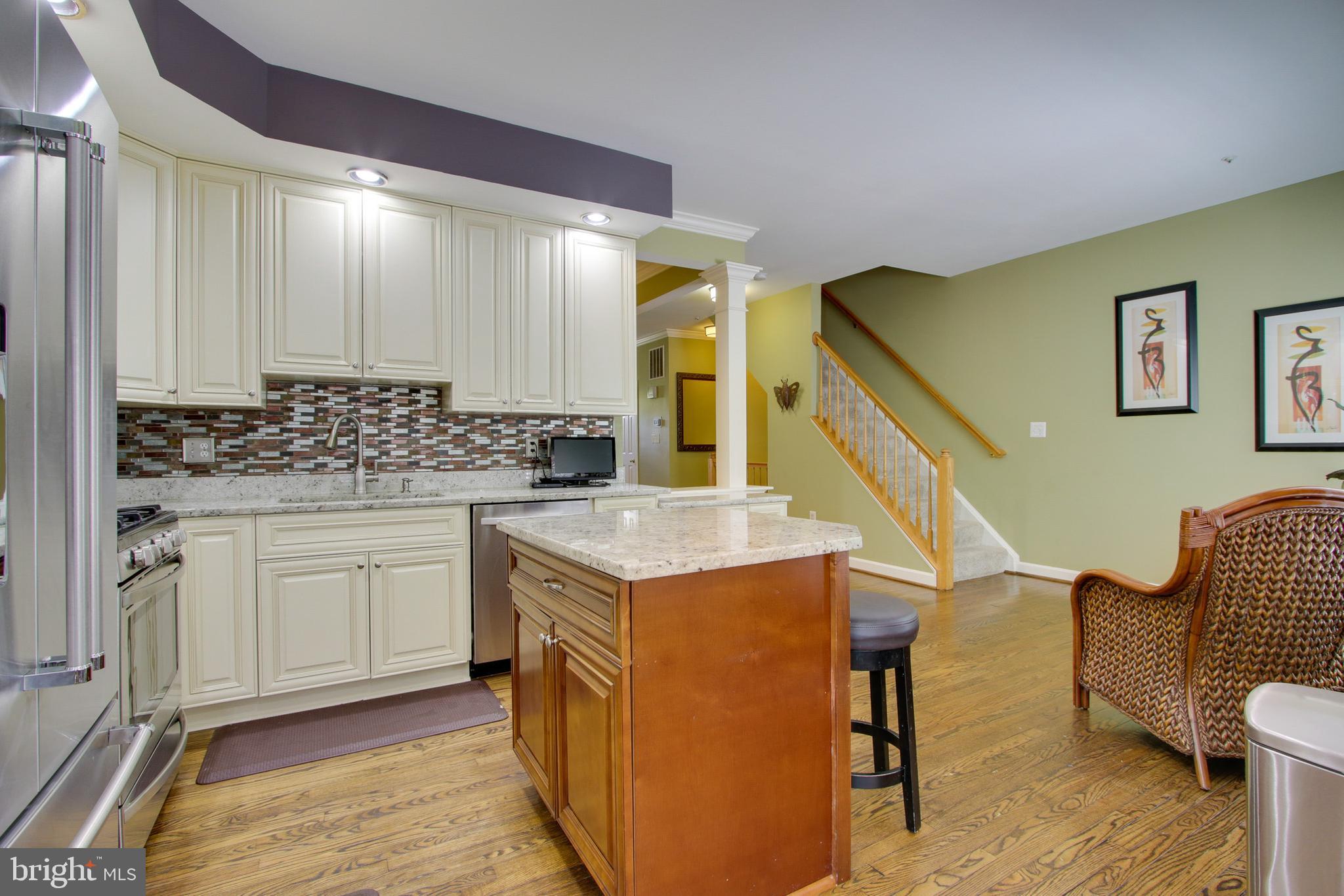 RUSSETT - Residential Lease