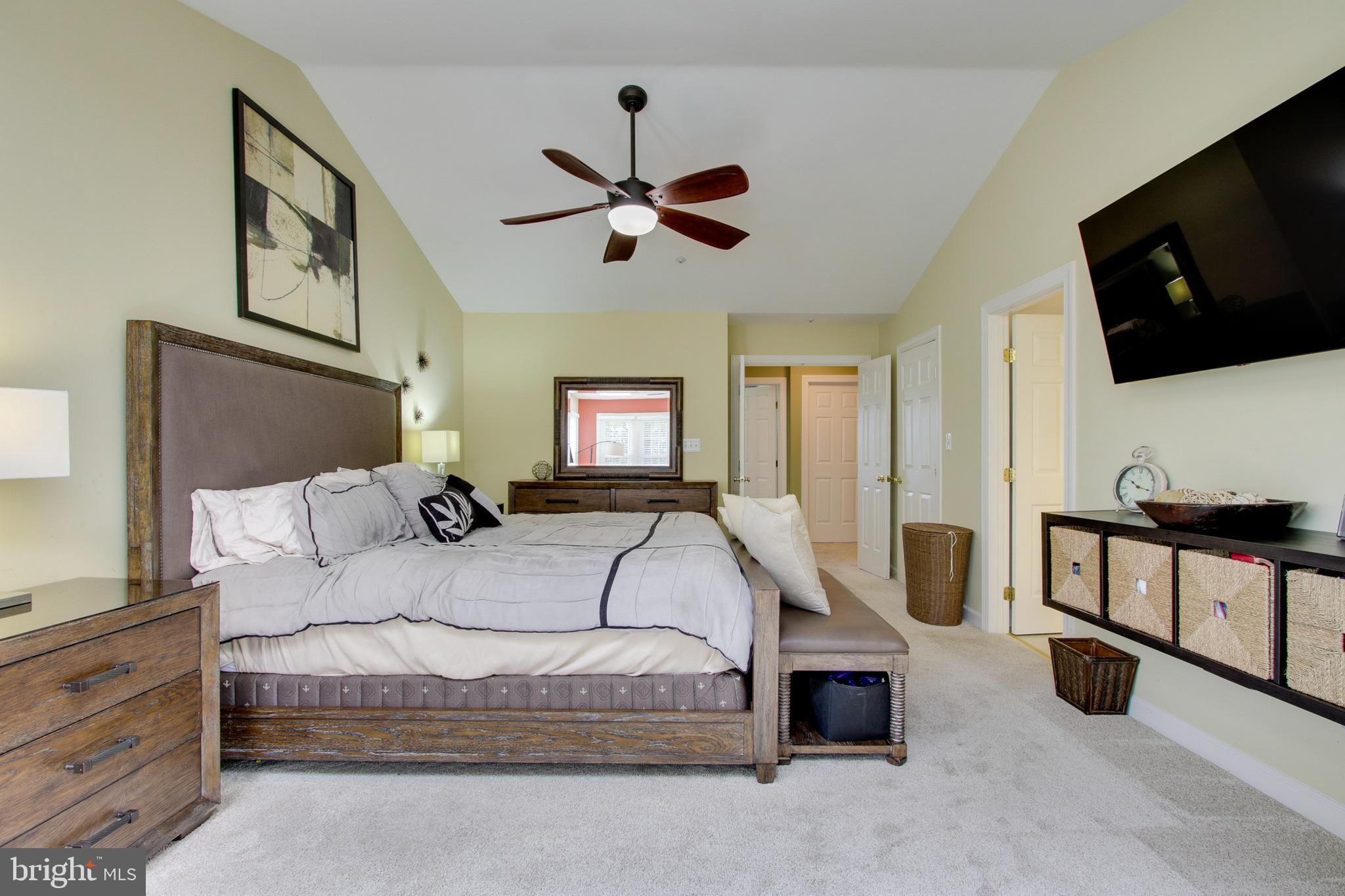 RUSSETT - Residential Lease