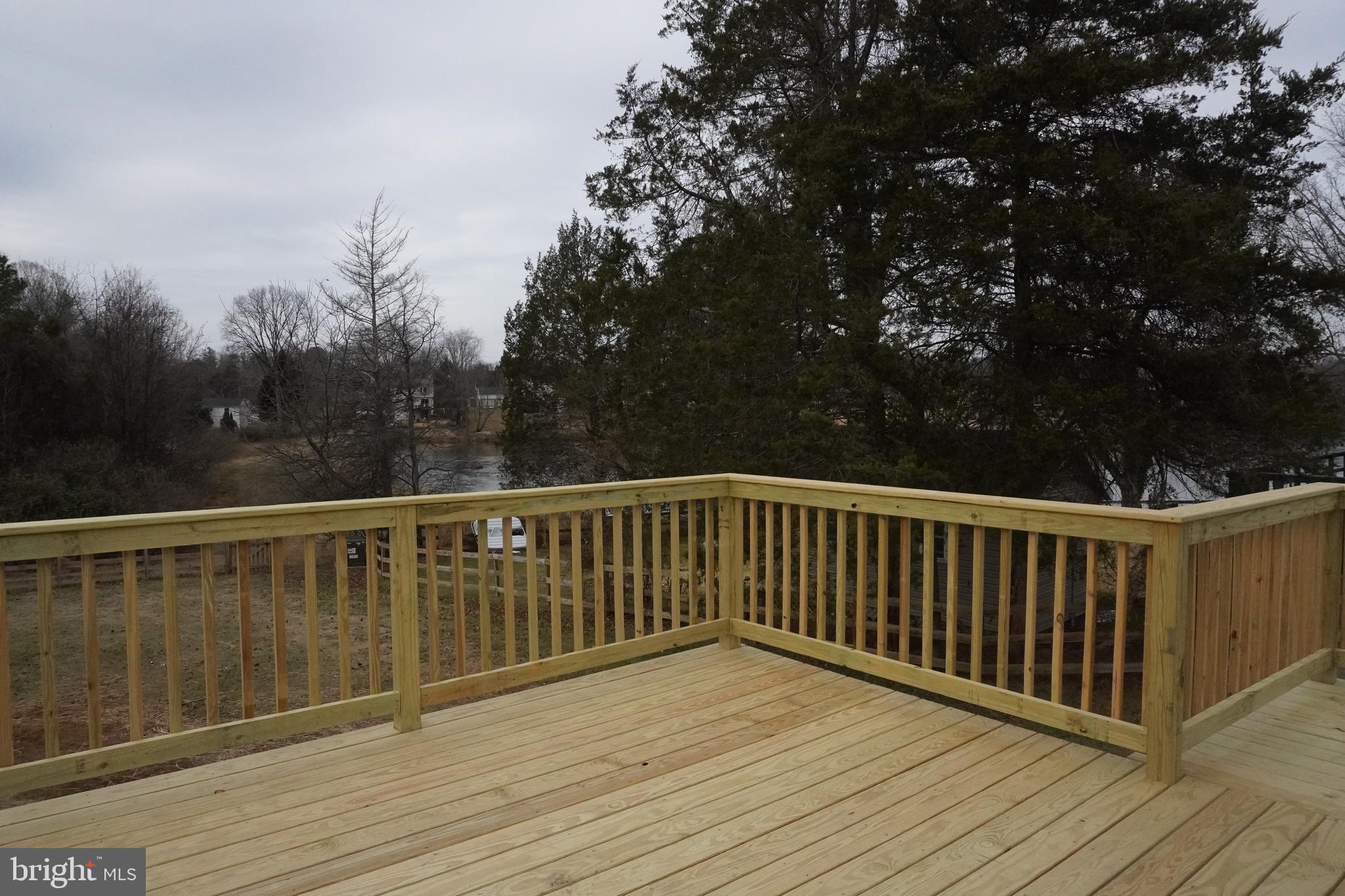 WARR LAKES - Residential