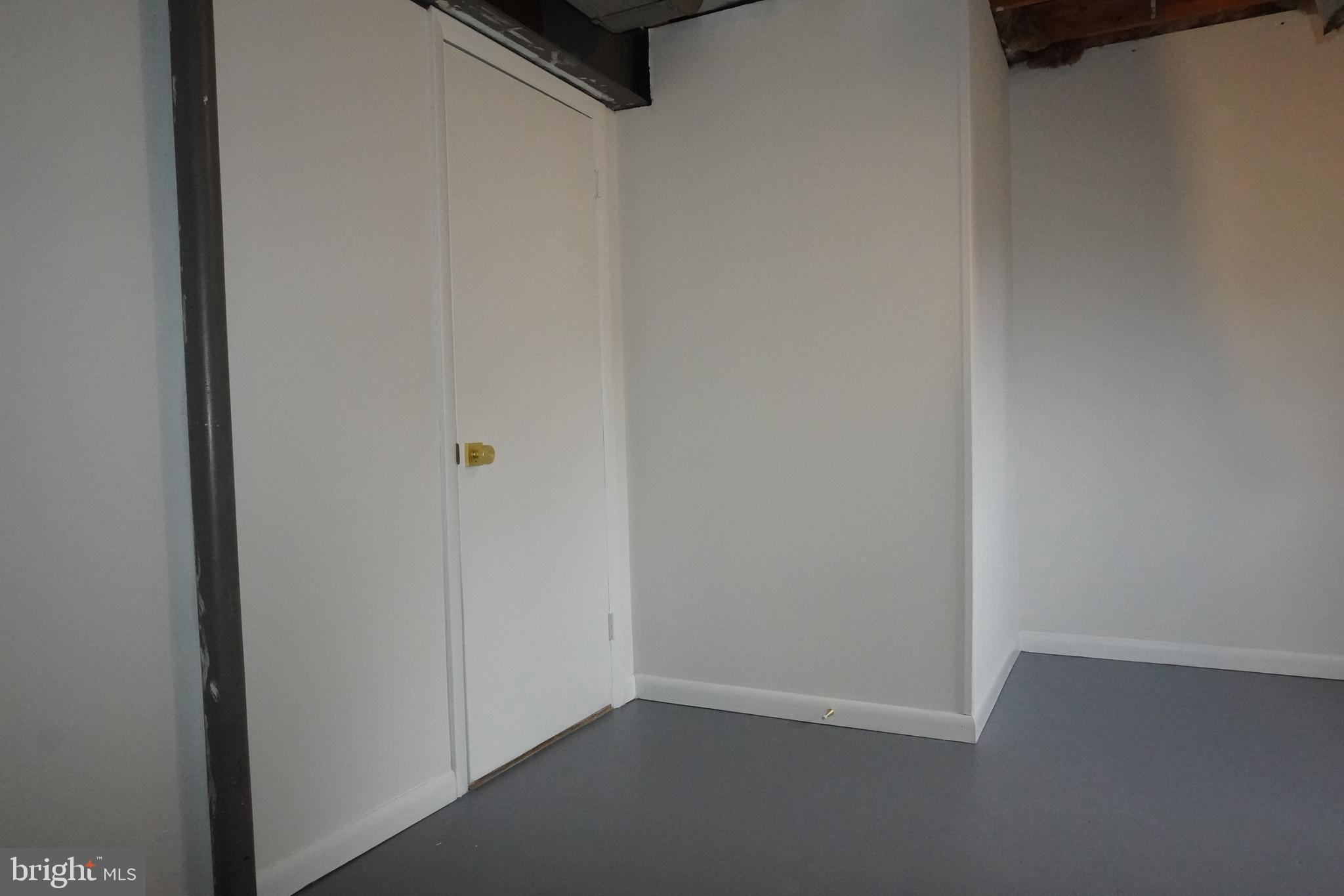 WARR LAKES - Residential