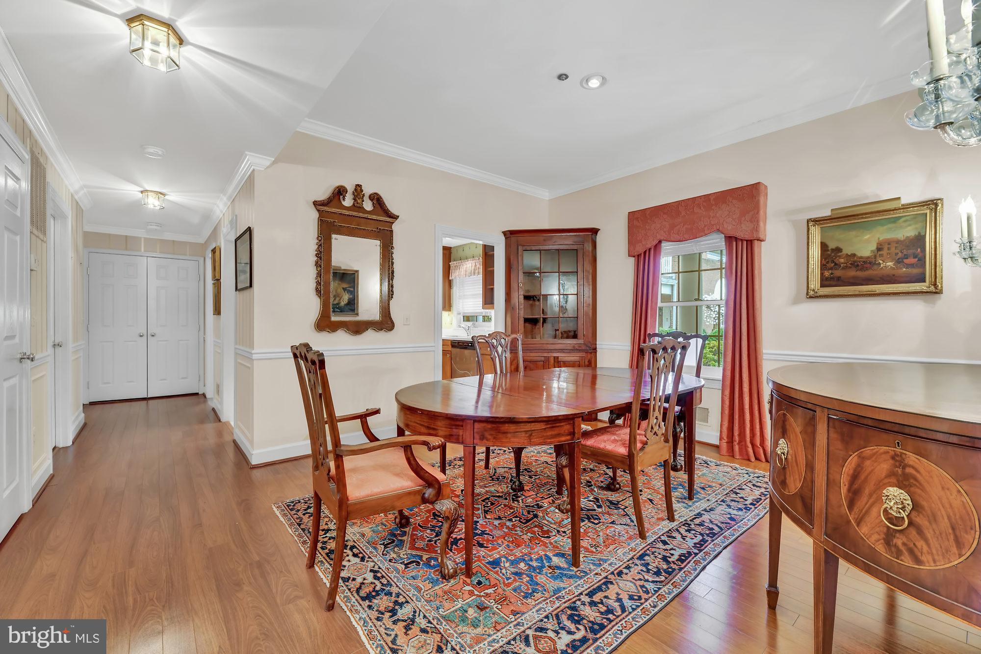 LUTHERVILLE - Residential