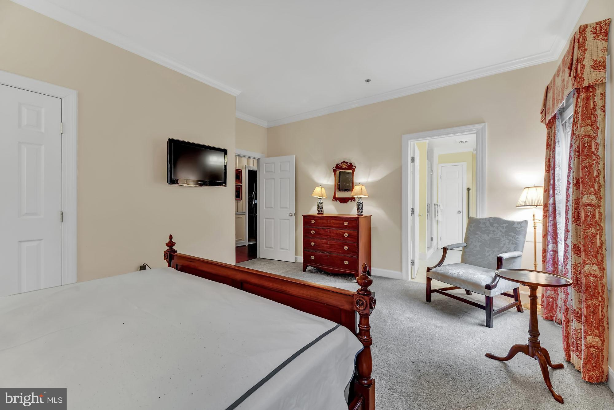 LUTHERVILLE - Residential