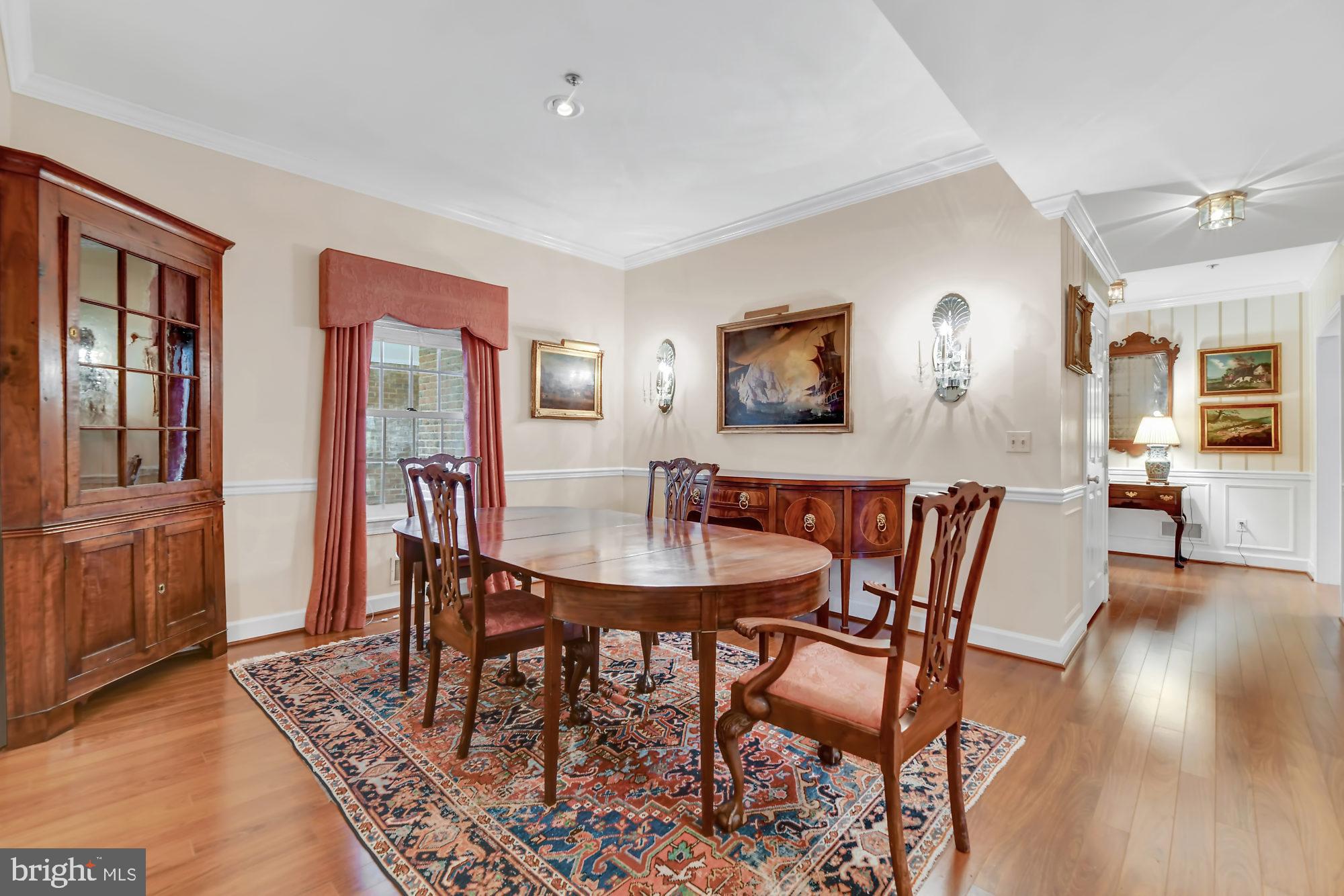 LUTHERVILLE - Residential