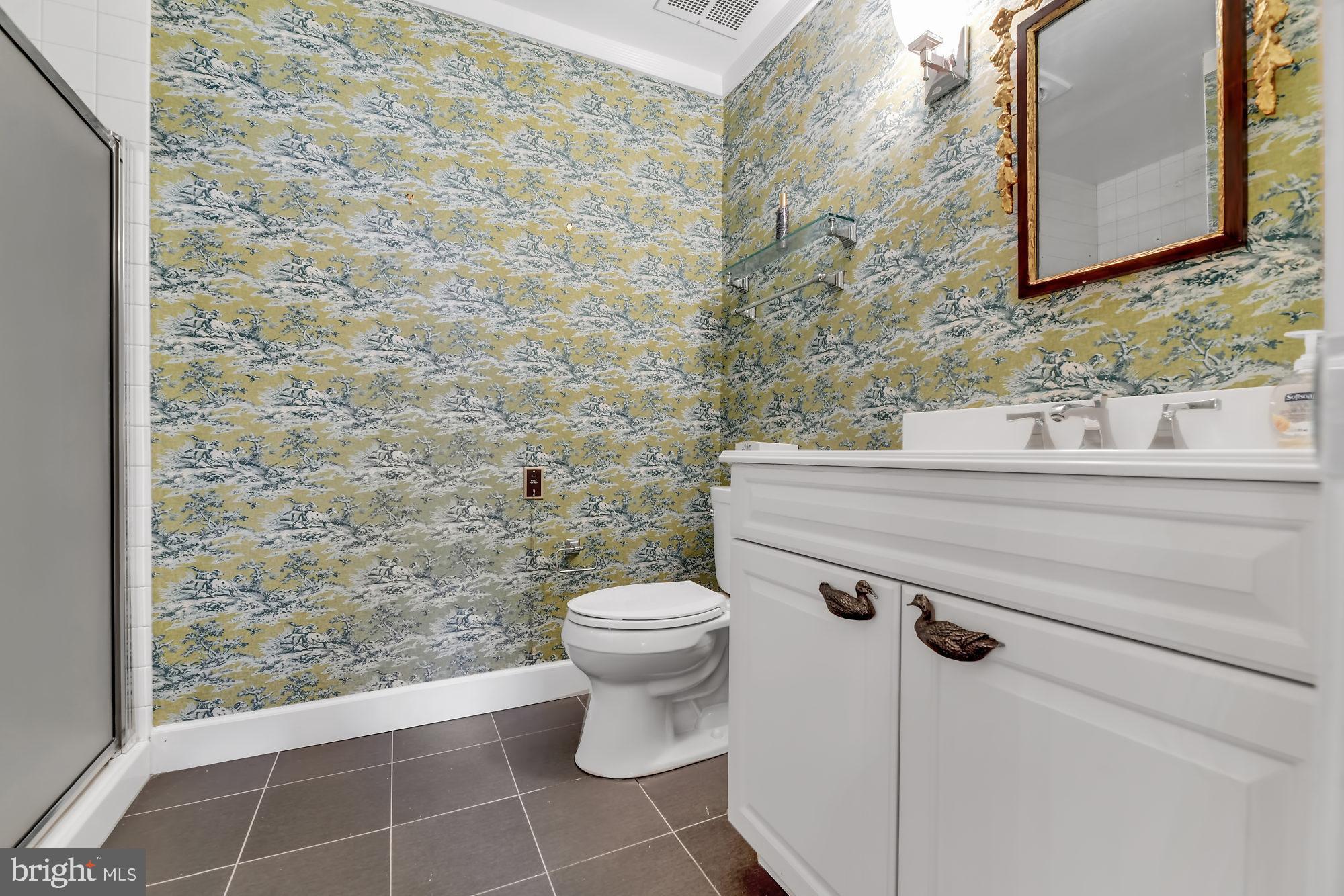 LUTHERVILLE - Residential