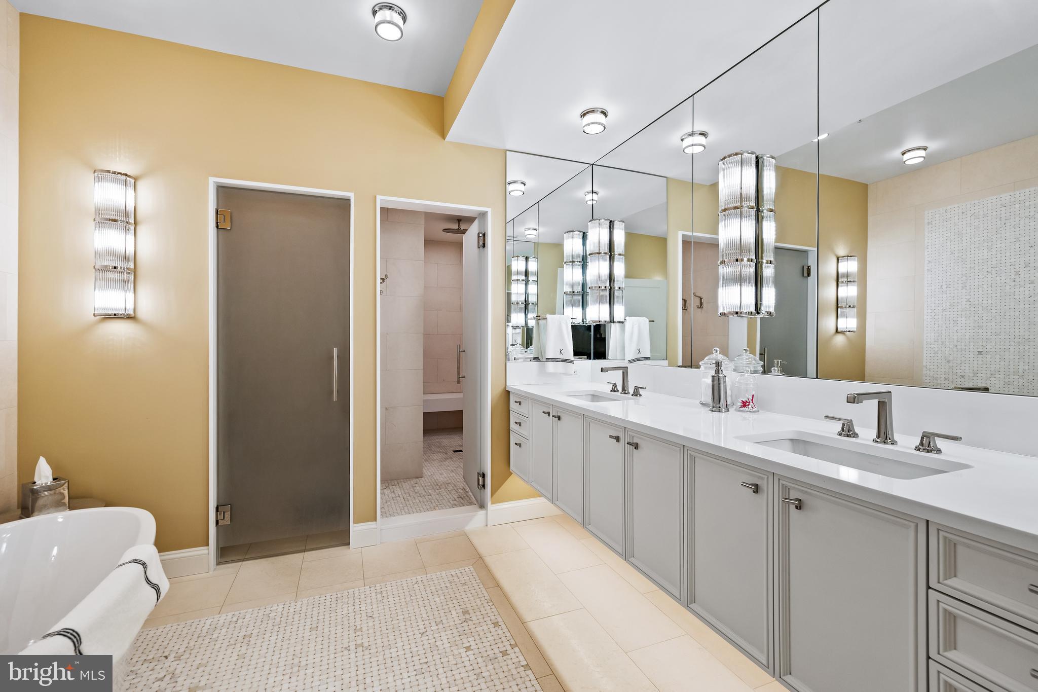 FELLS POINT HISTORIC DISTRICT - Residential