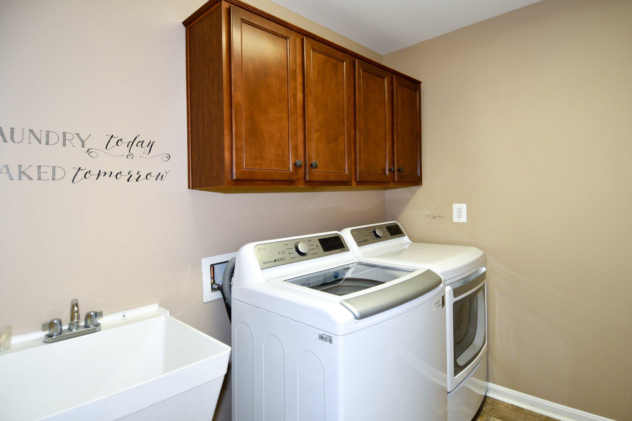 PORT POTOMAC - Residential