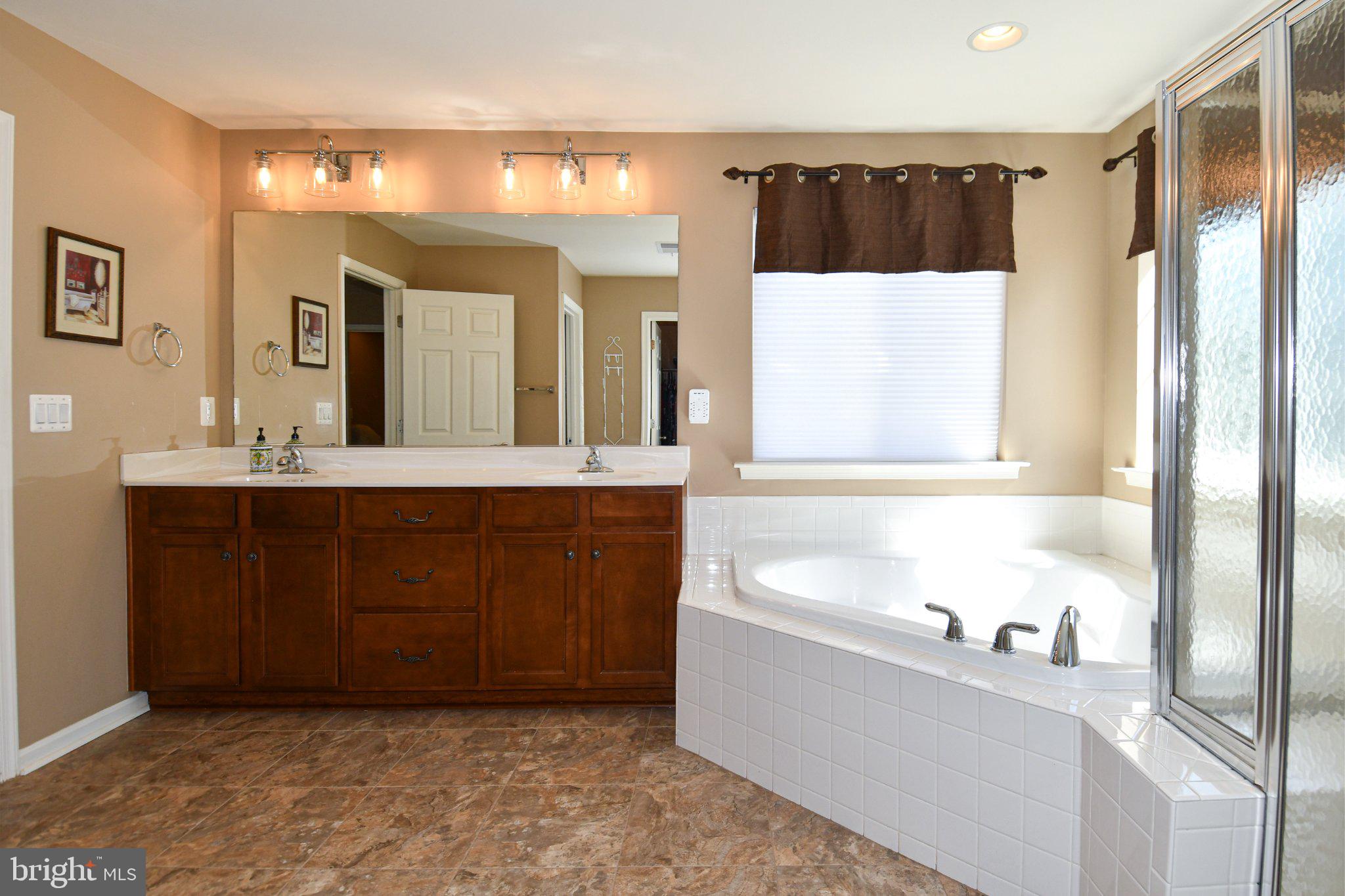 PORT POTOMAC - Residential