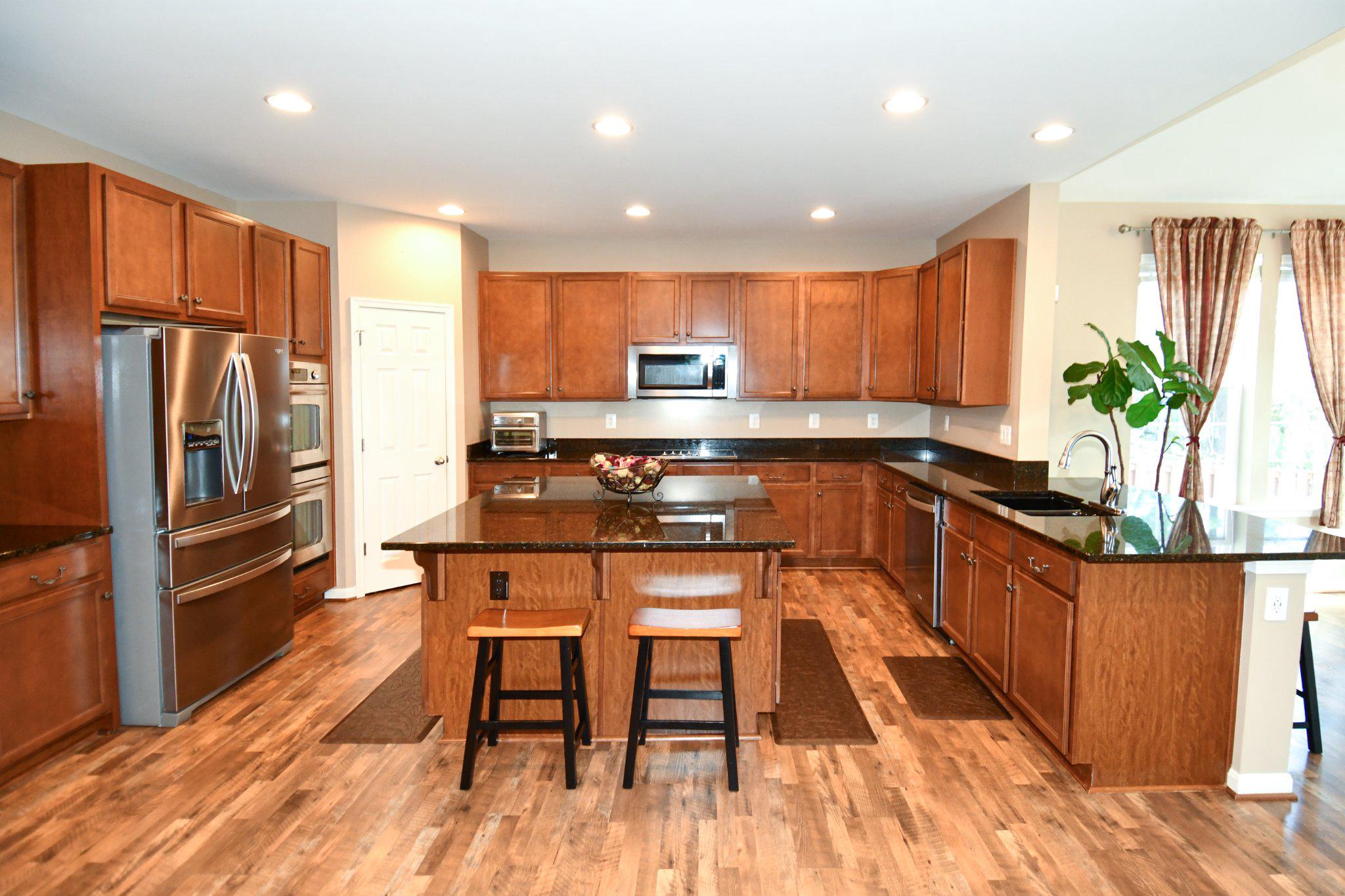 PORT POTOMAC - Residential