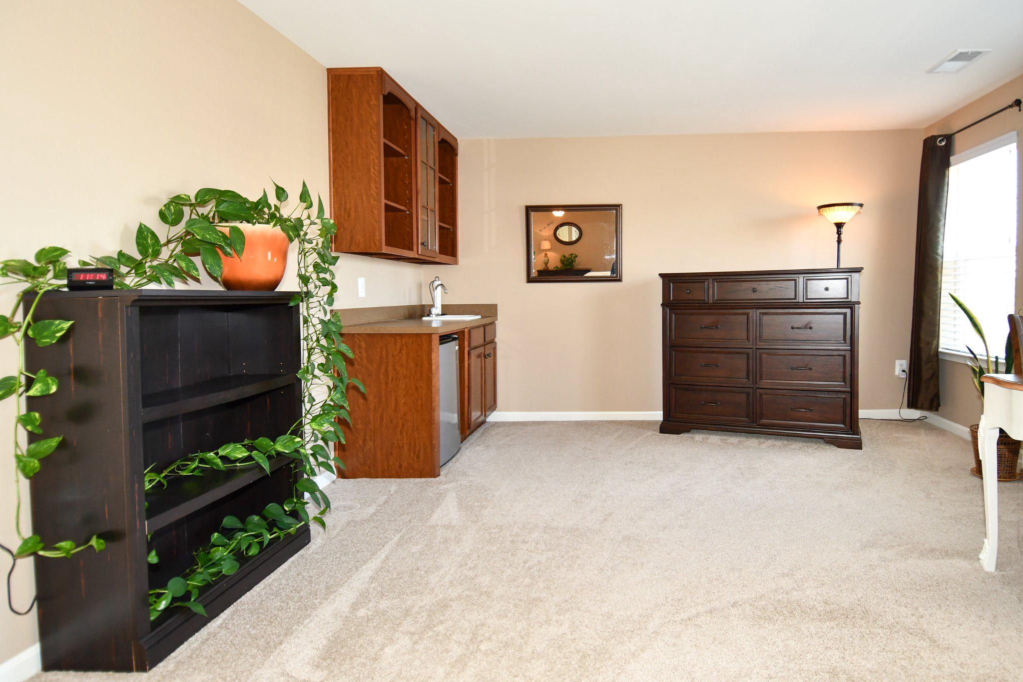 PORT POTOMAC - Residential