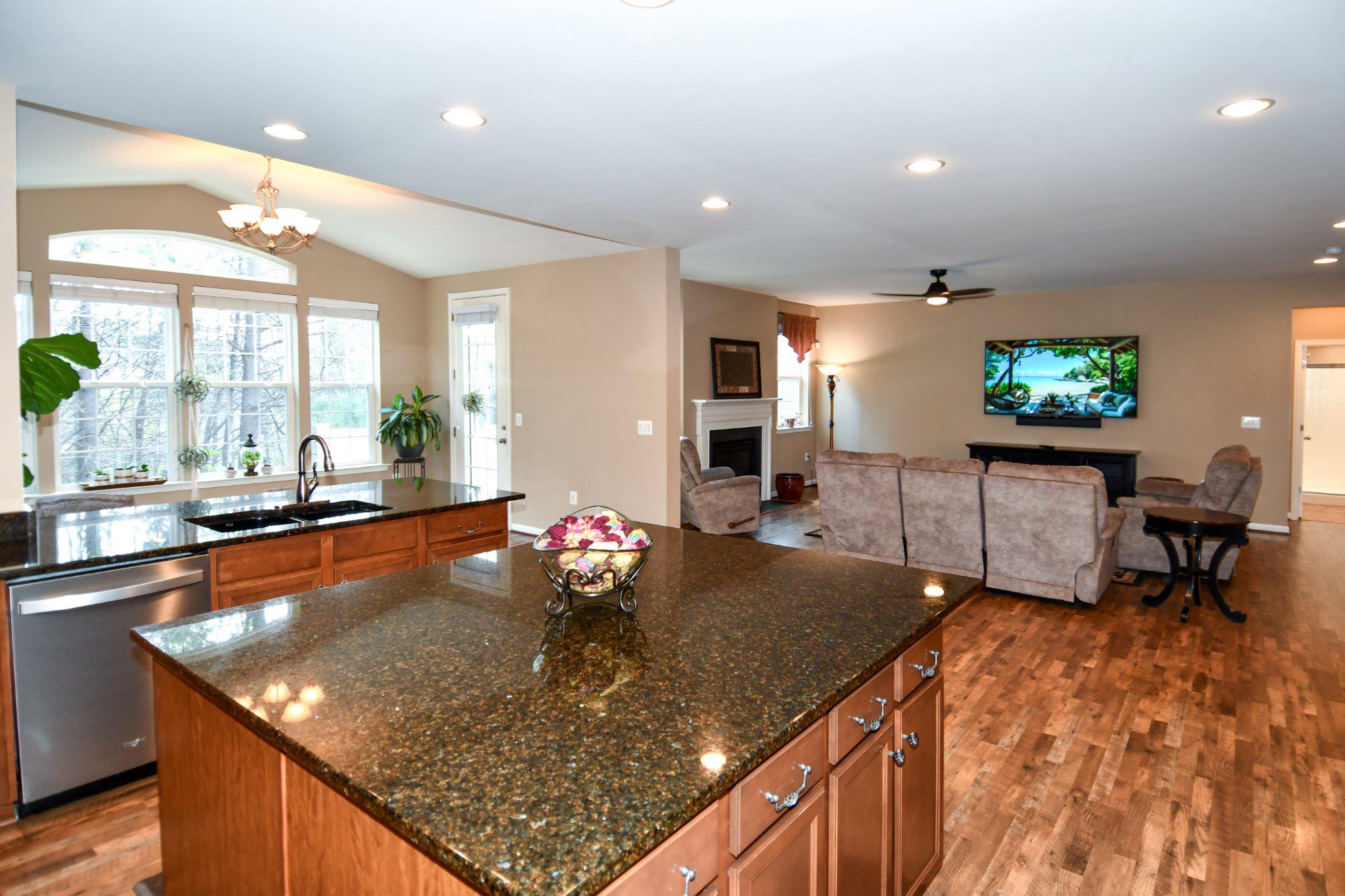 PORT POTOMAC - Residential