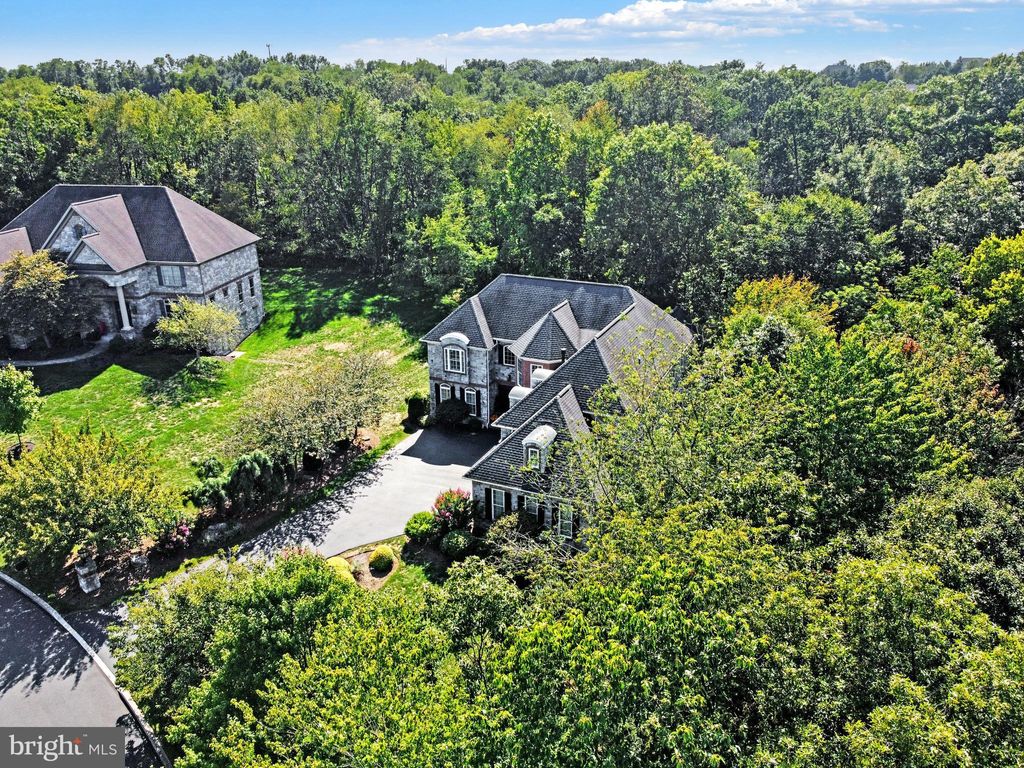 listing image 88