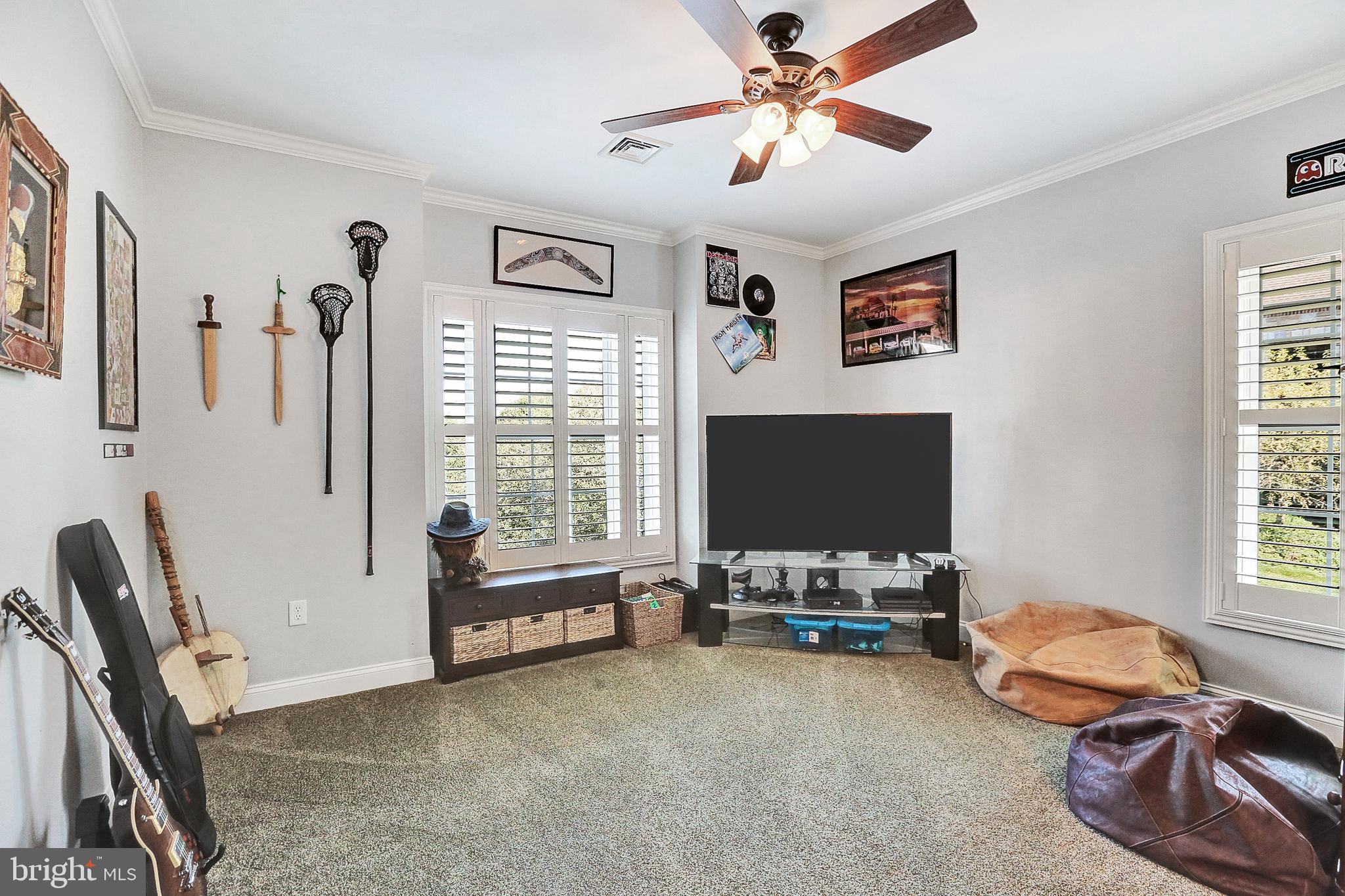 PINEHURST HILLS - Residential