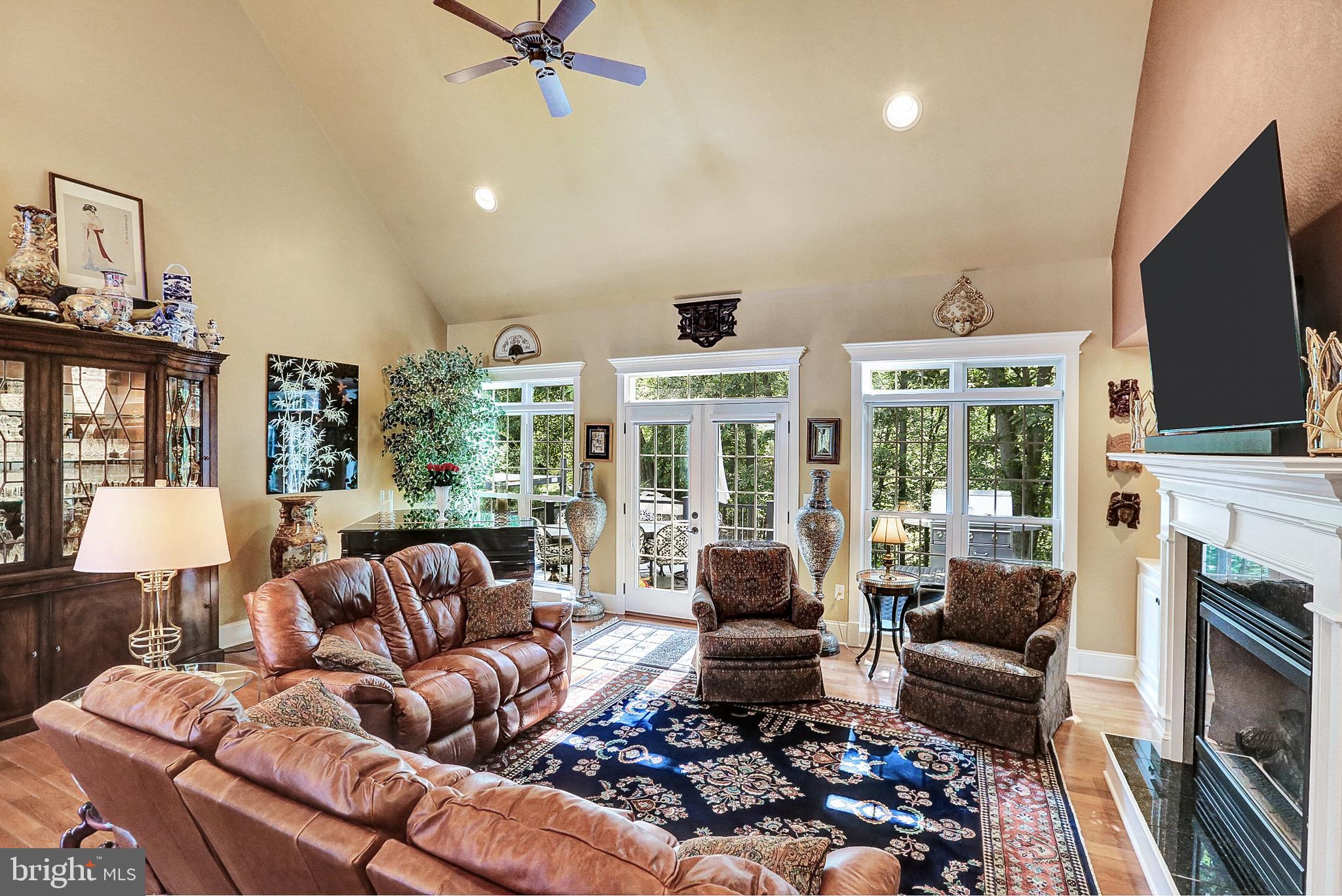 PINEHURST HILLS - Residential