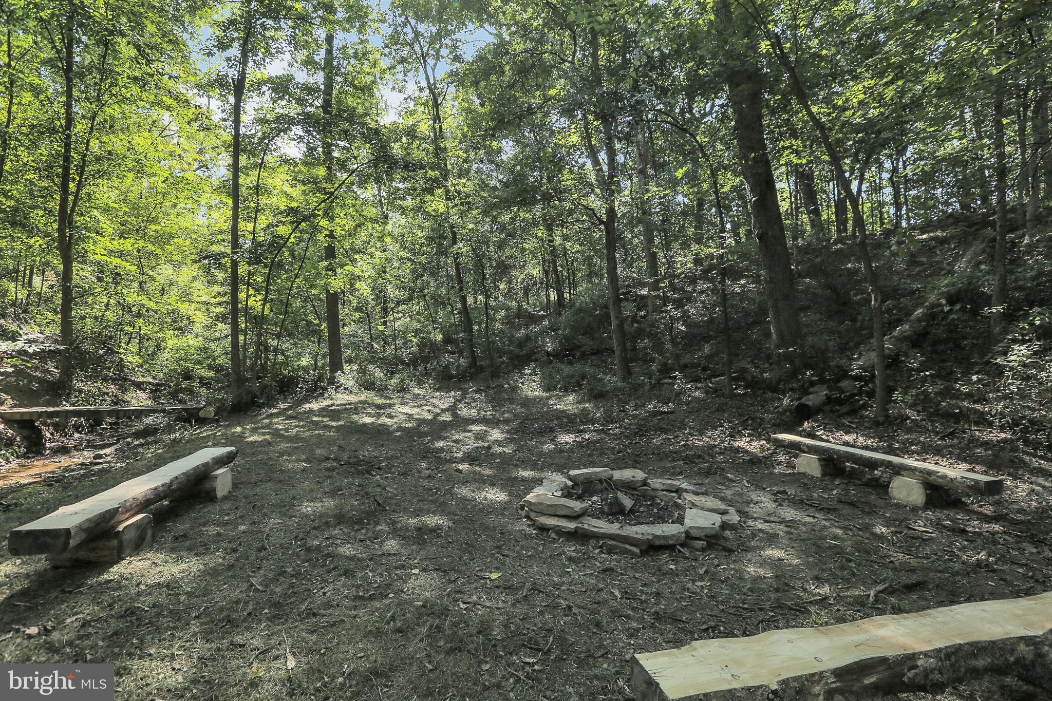 PINEHURST HILLS - Residential