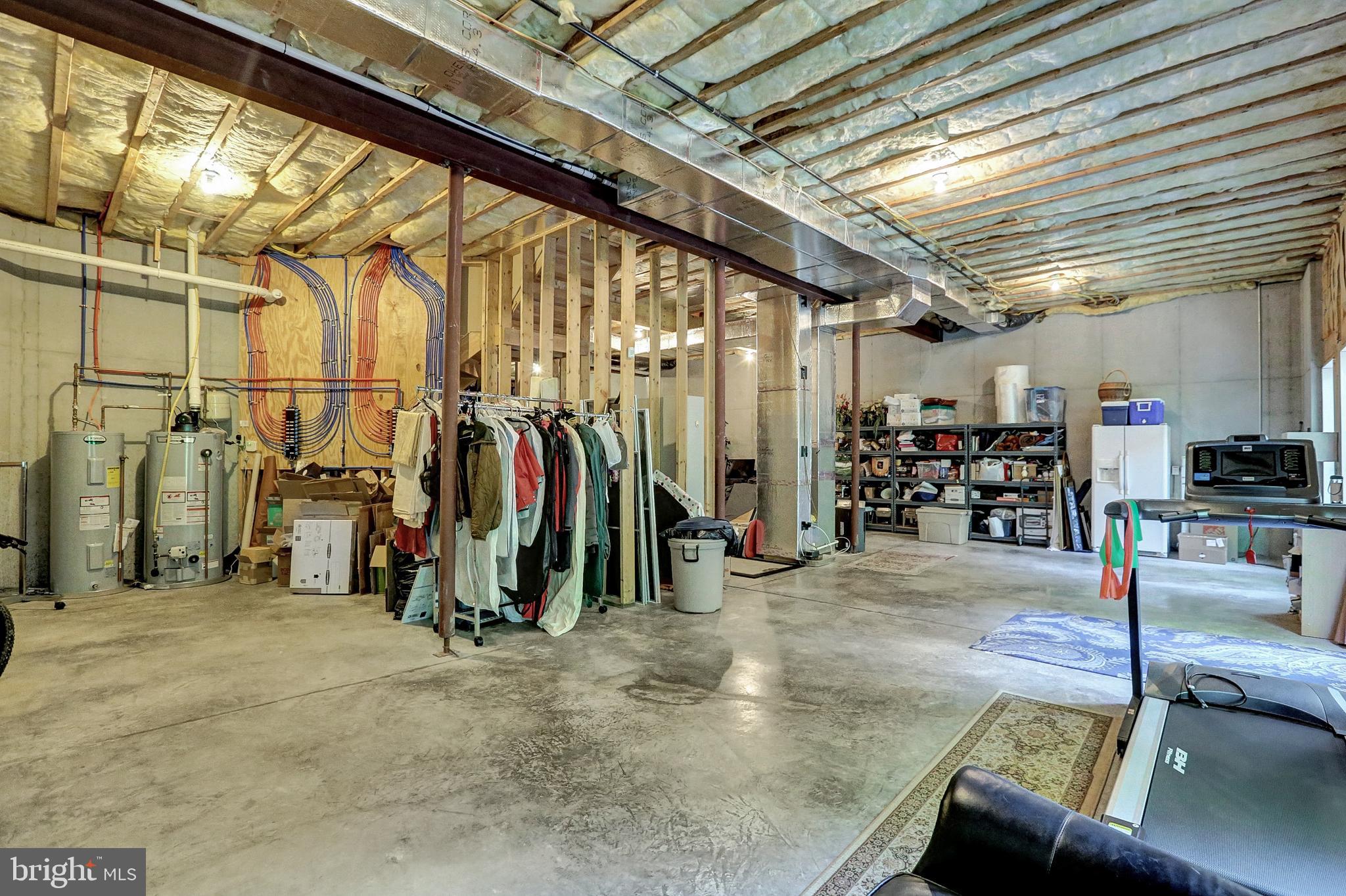 PINEHURST HILLS - Residential