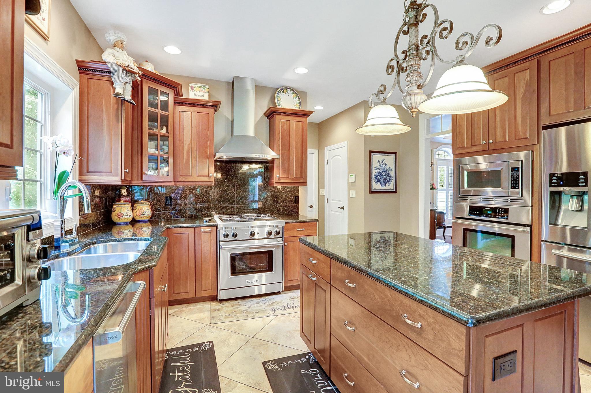 PINEHURST HILLS - Residential