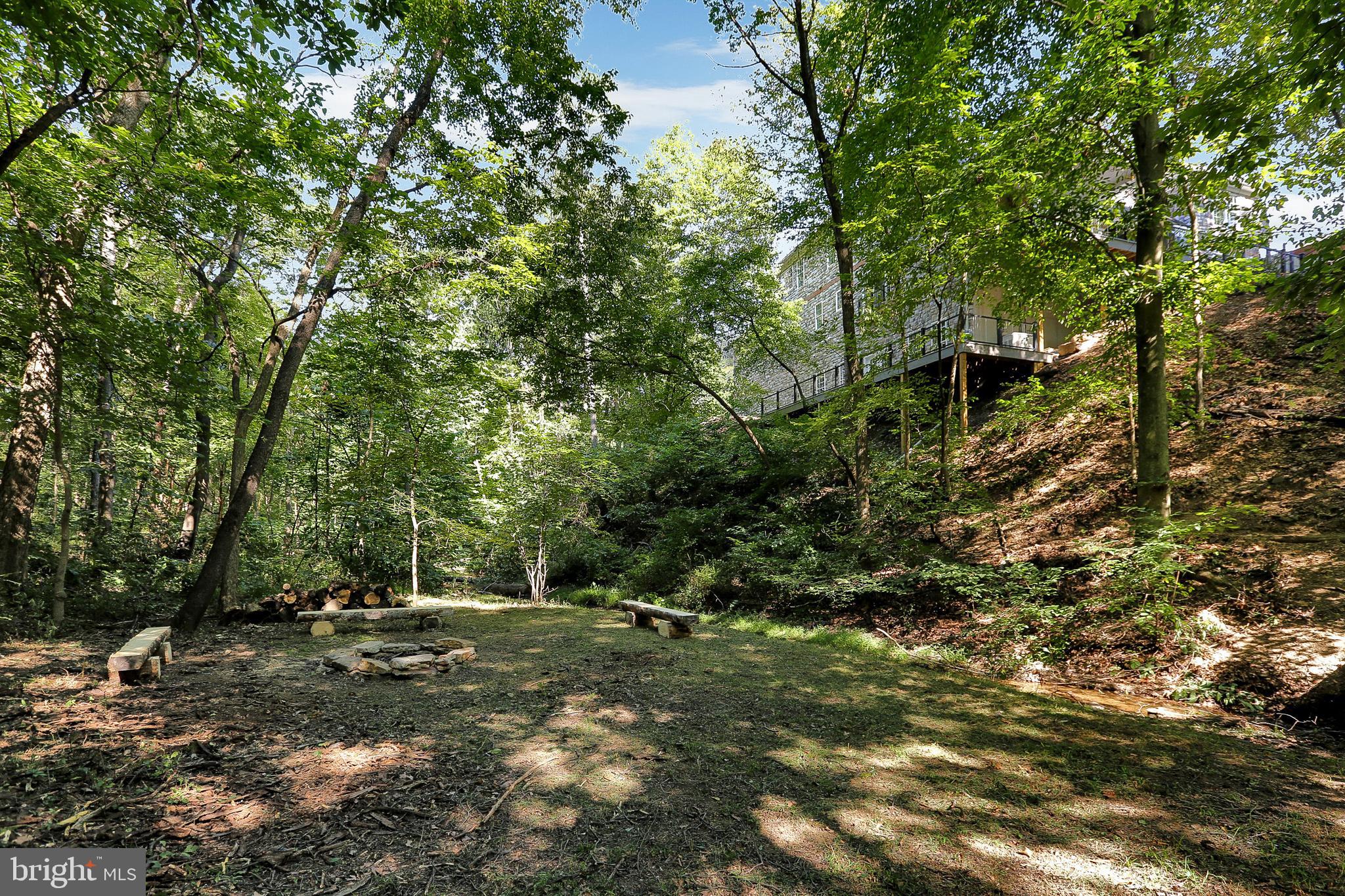 PINEHURST HILLS - Residential