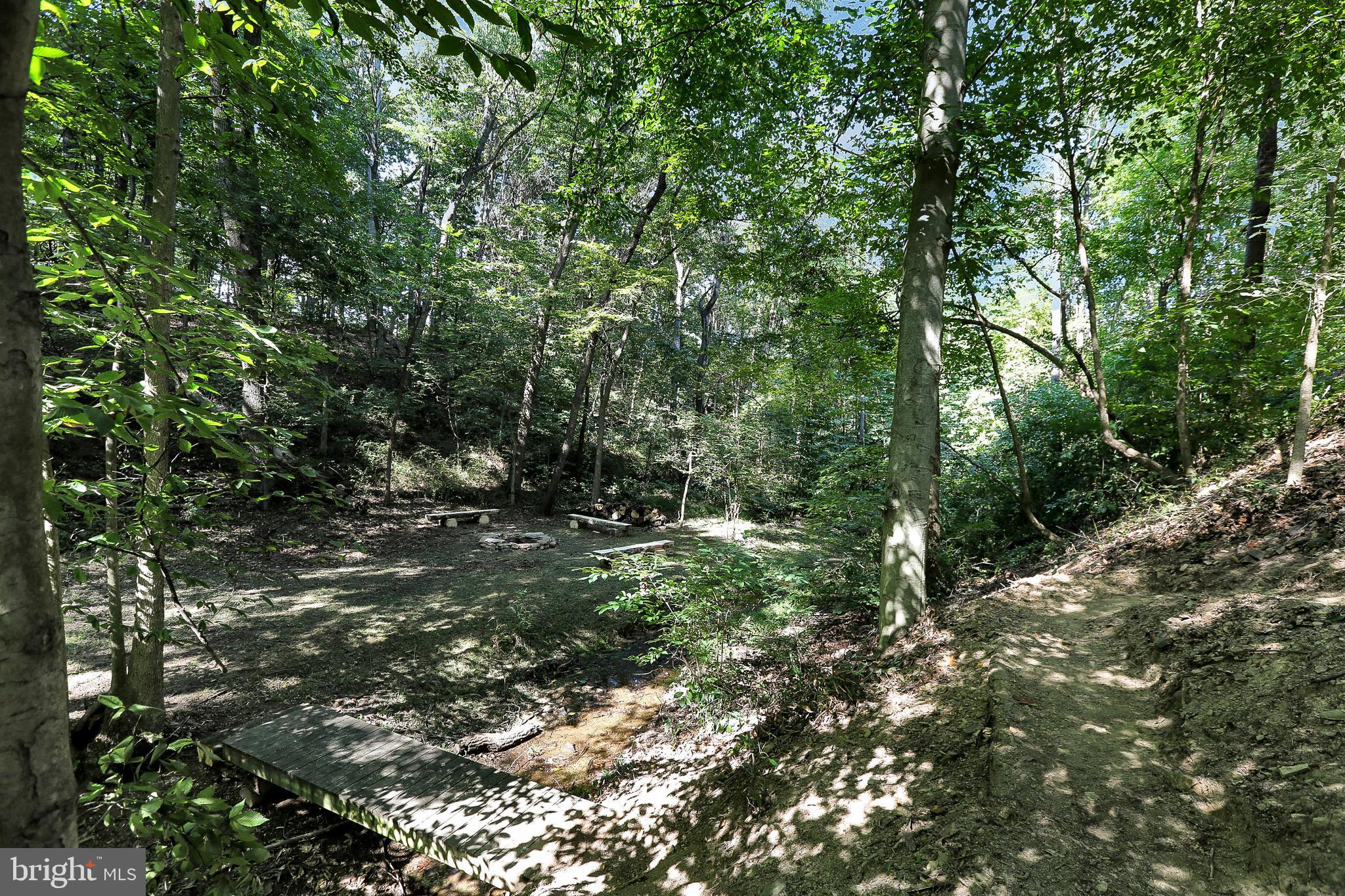 PINEHURST HILLS - Residential