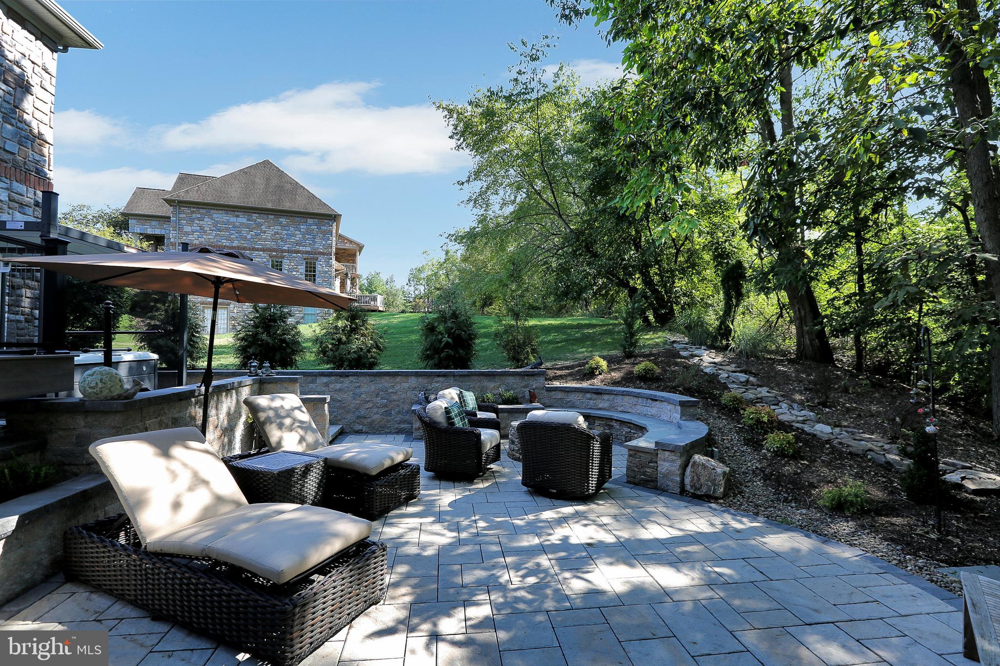 PINEHURST HILLS - Residential