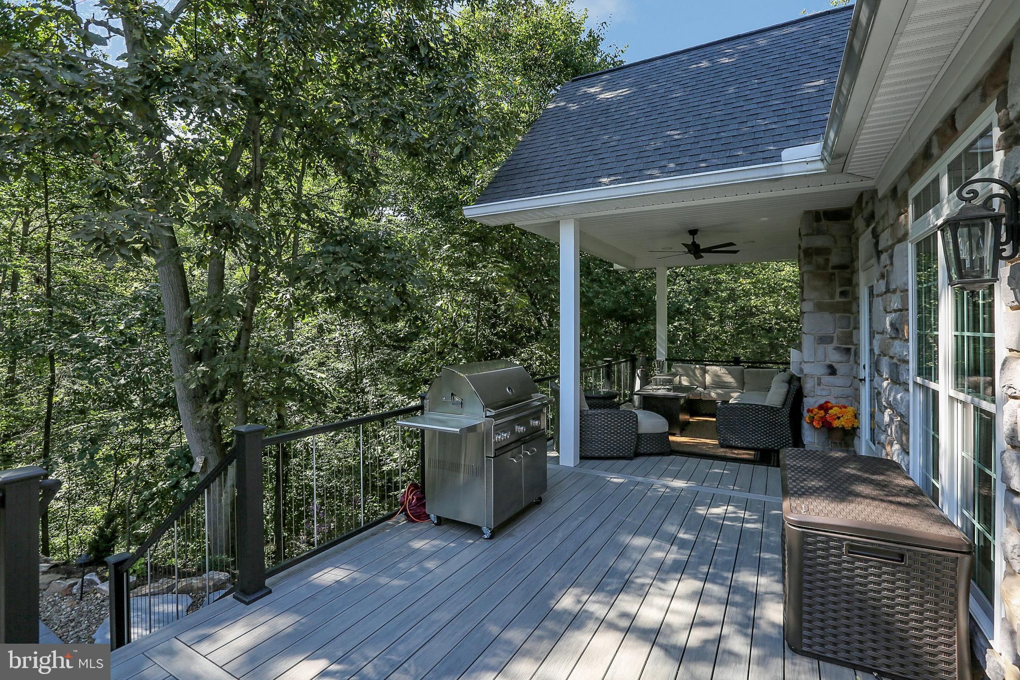 PINEHURST HILLS - Residential