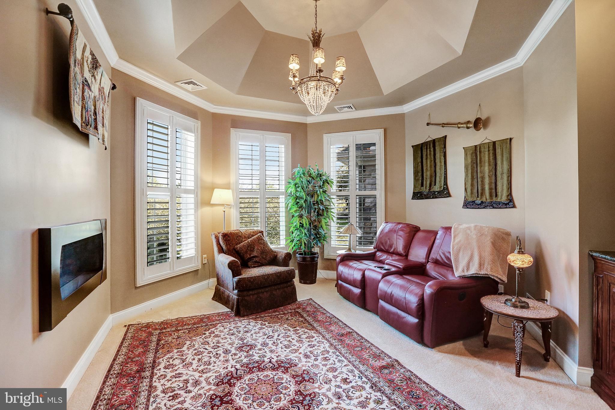 PINEHURST HILLS - Residential