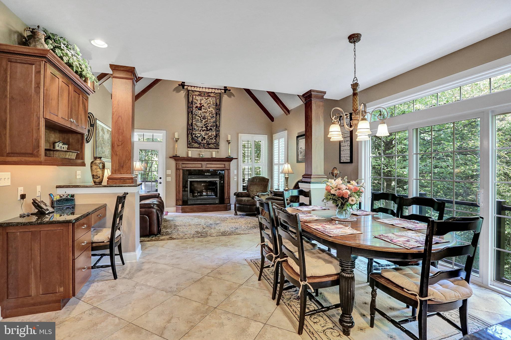 PINEHURST HILLS - Residential