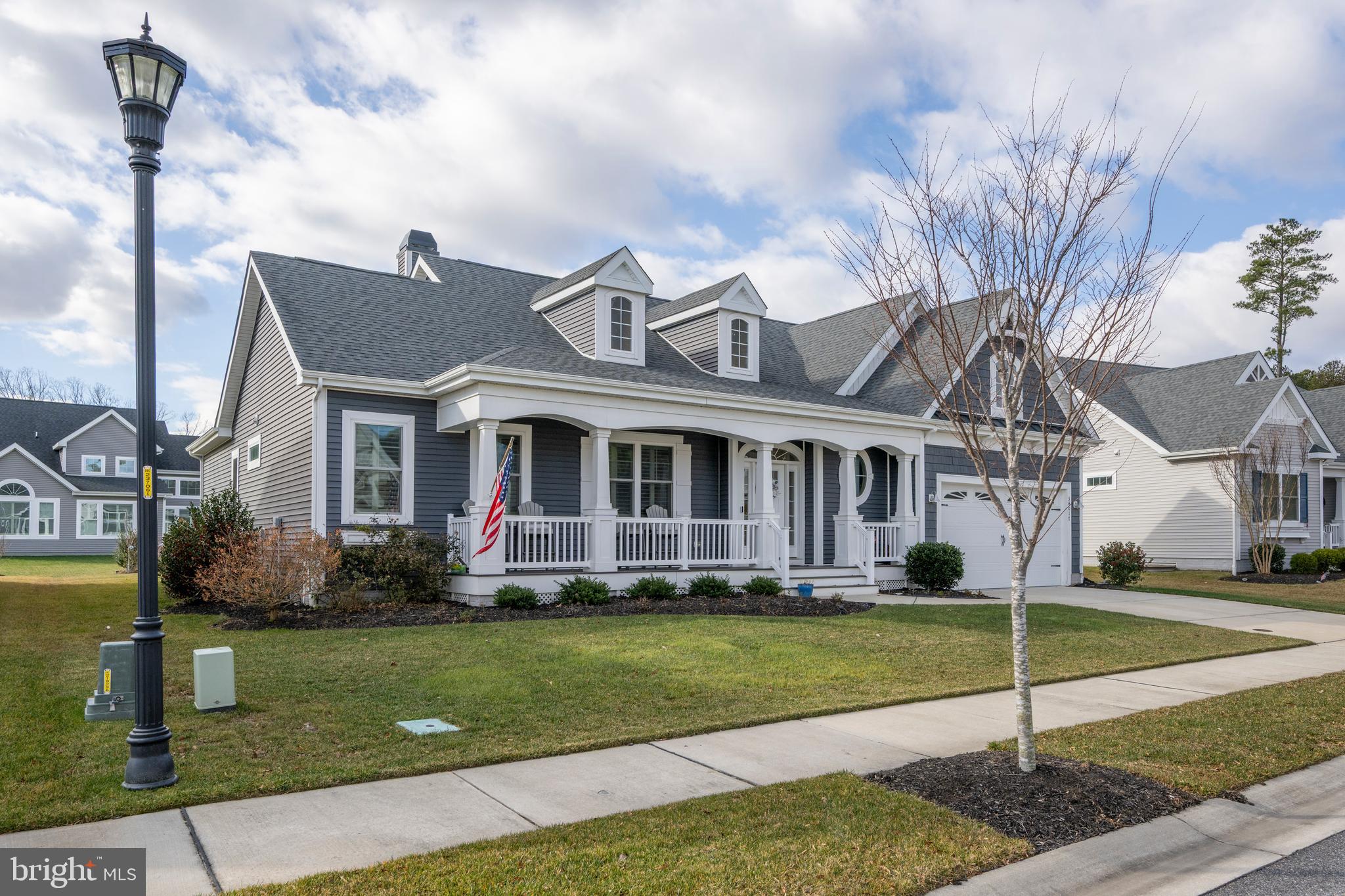 COASTAL CLUB - Residential