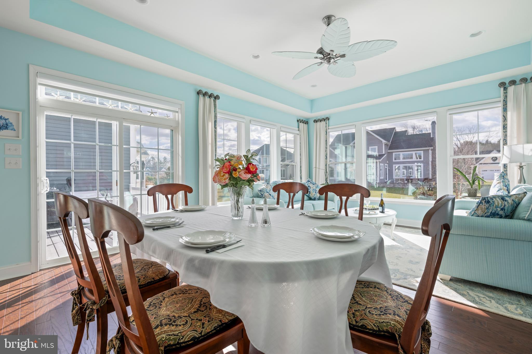 COASTAL CLUB - Residential