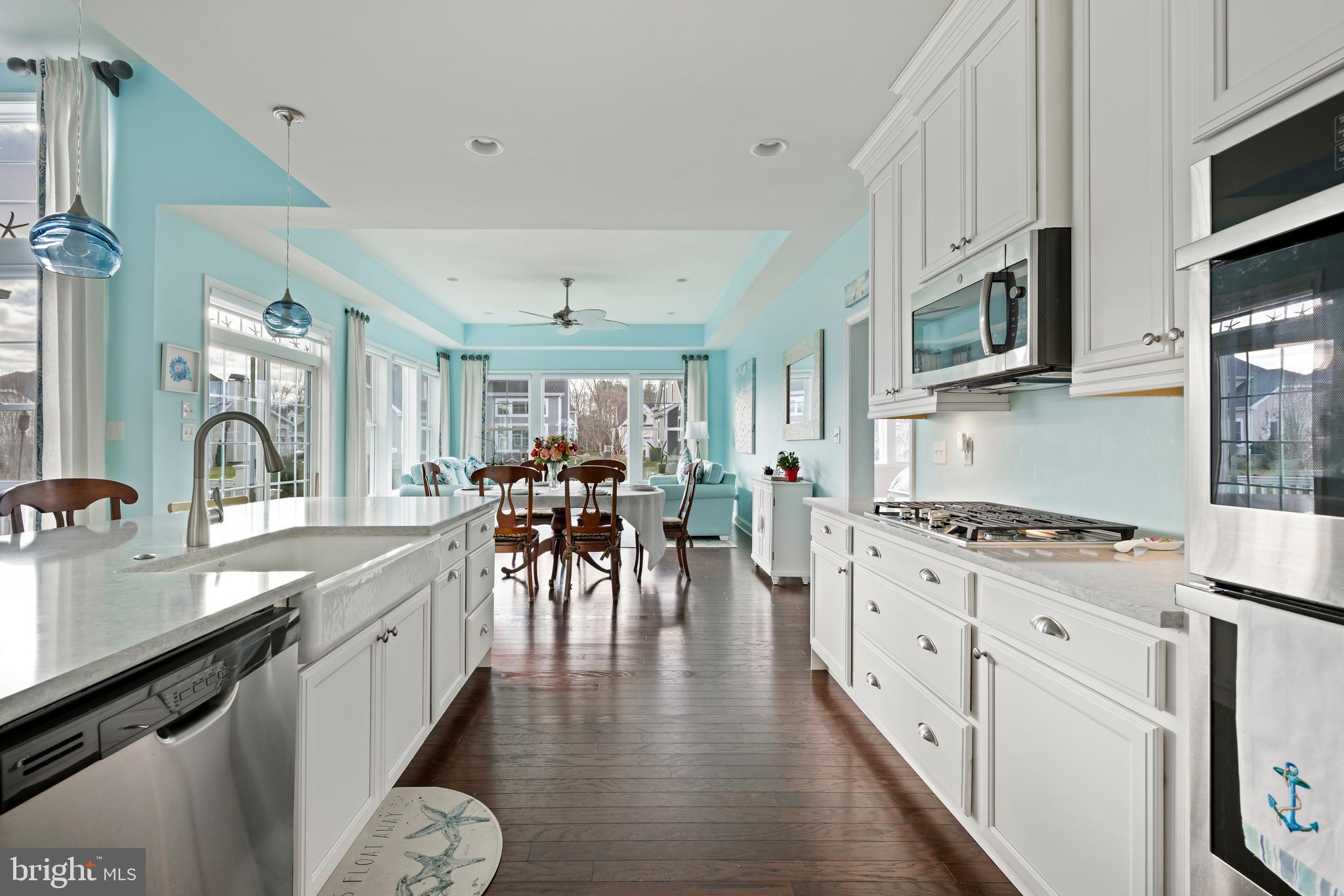 COASTAL CLUB - Residential