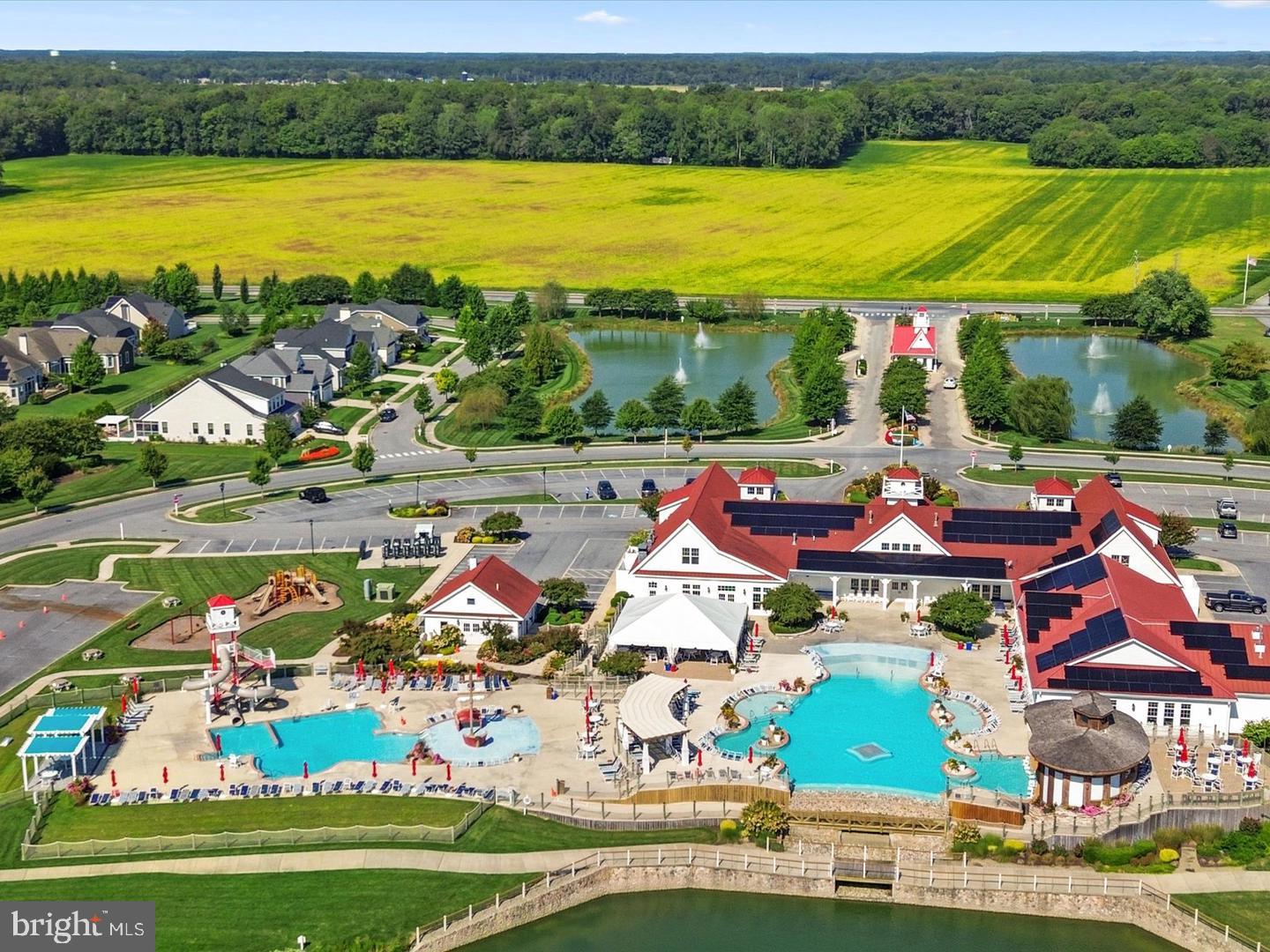 COASTAL CLUB - Residential